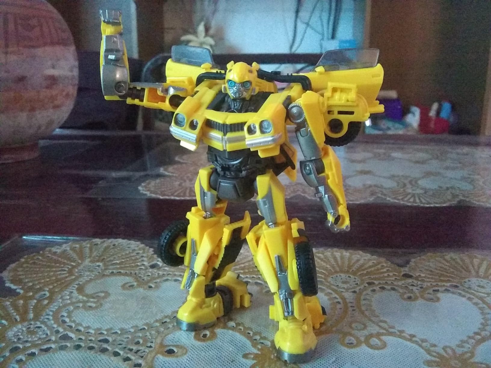 Transformers Studio Series 100 Bumblebee action figure 11 cm Camaro