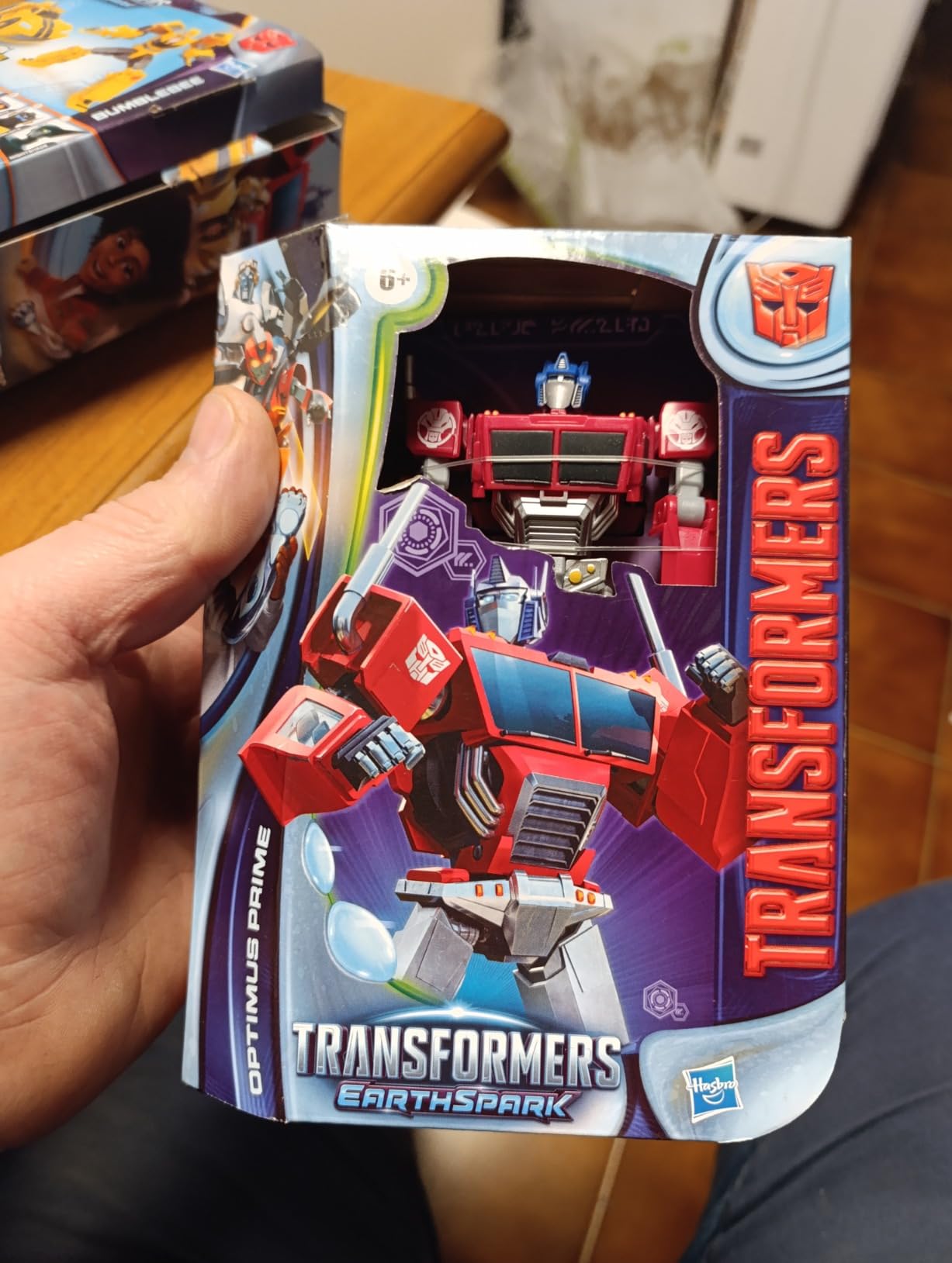Transformers EarthSpark Optimus Prime action figure 12,5 cm
