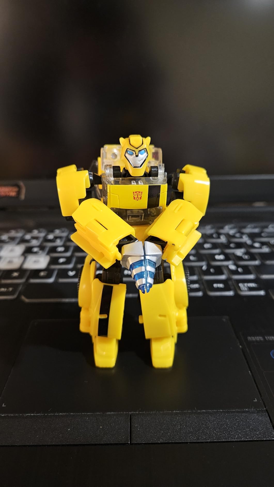 Transformers Legacy Bumblebee Action Figure 14 cm Animated