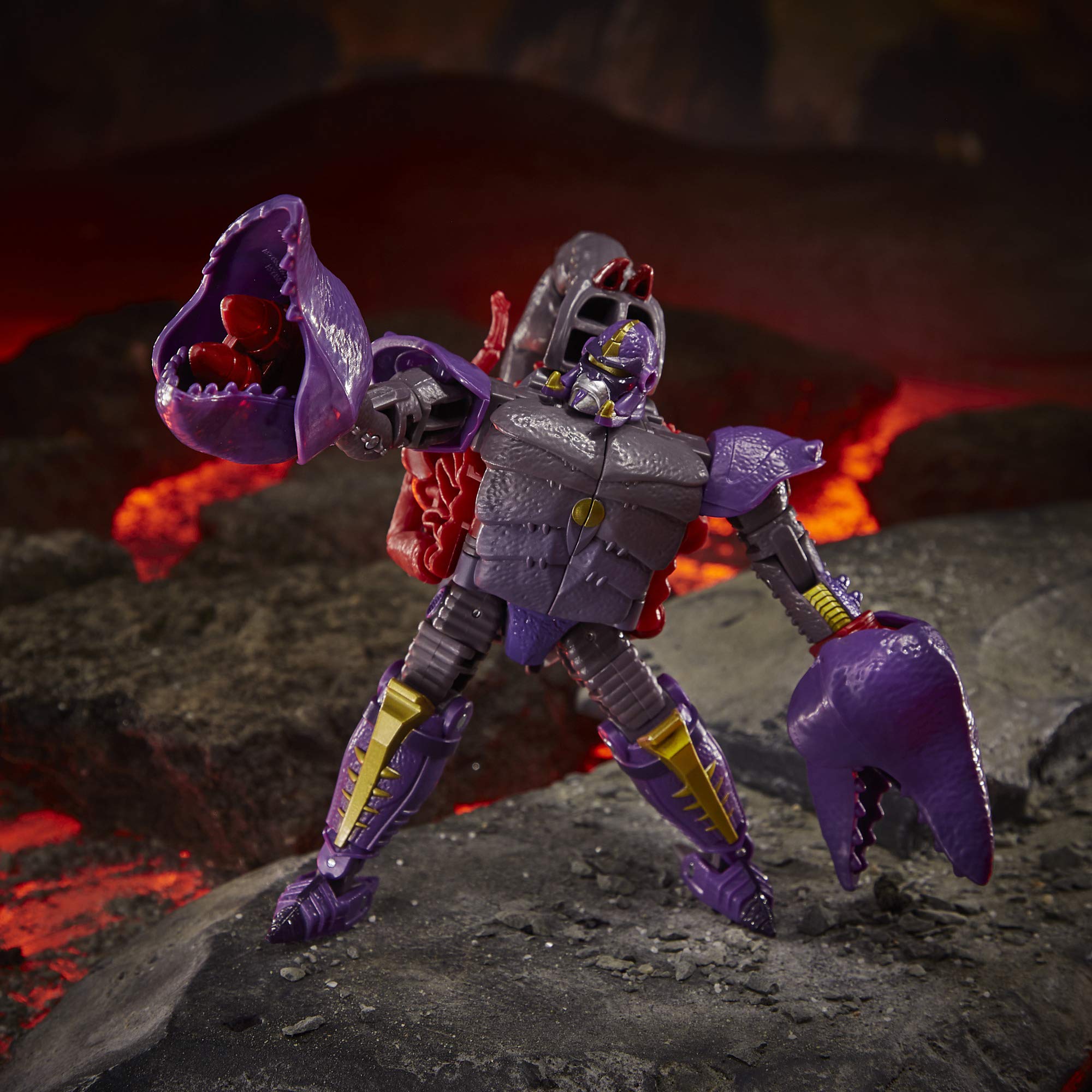 Transformers Kingdom Scorponok action figure Deluxe 14 cm
