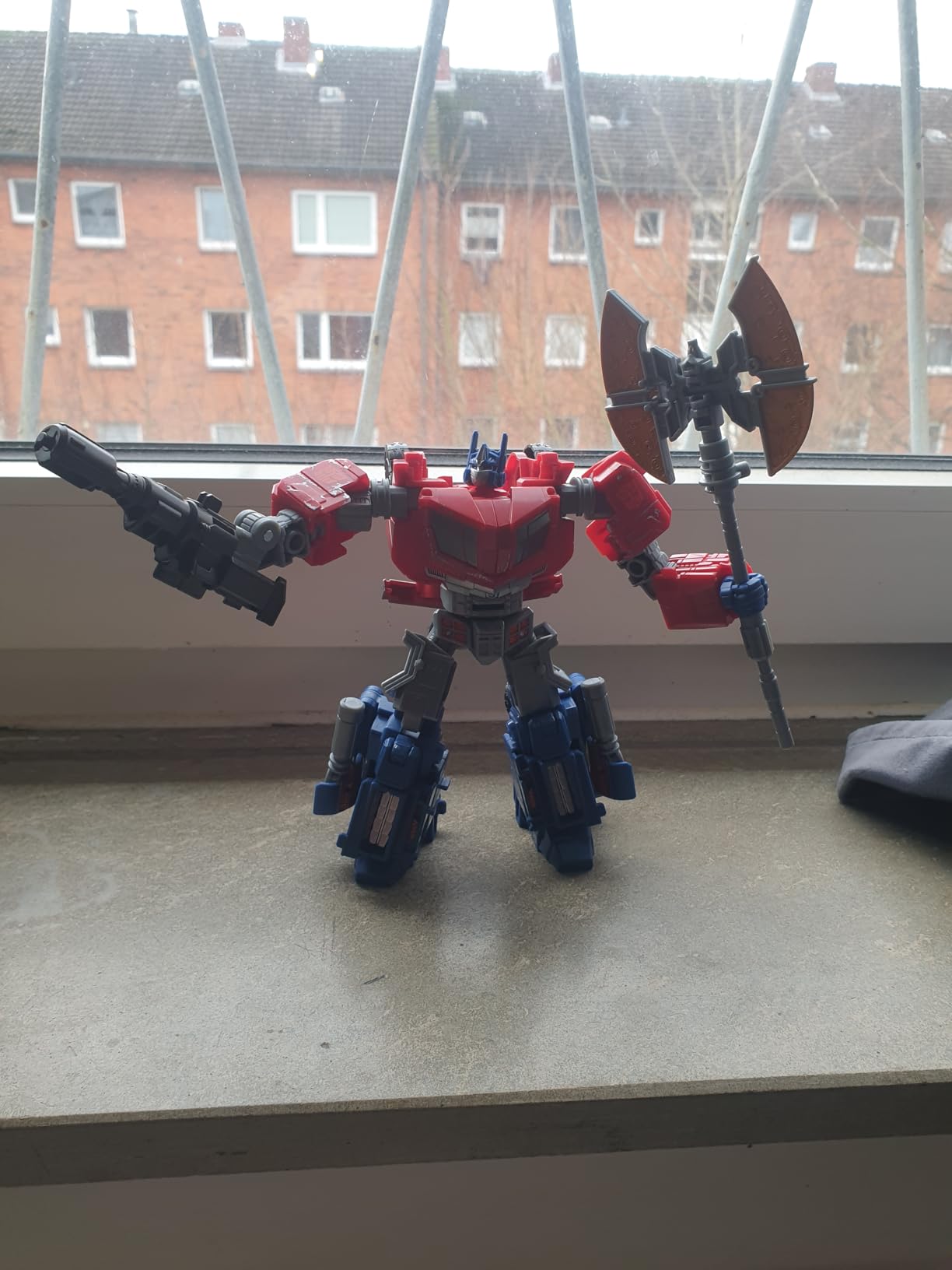 Transformers Studio Series Optimus Prime action figure 16,5 cm camion