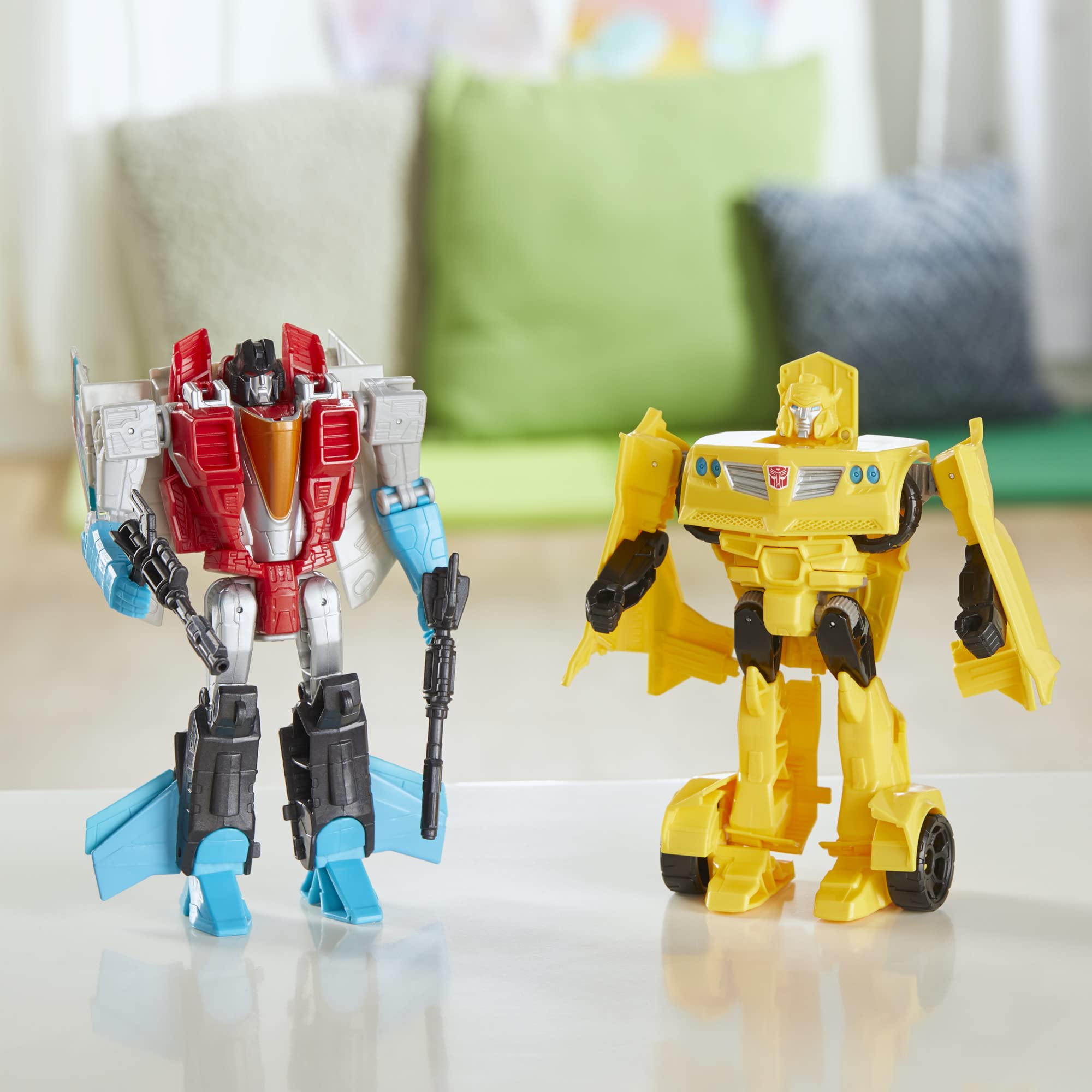 Transformers Generations action figure Bumblebee Starscream 17,5 cm