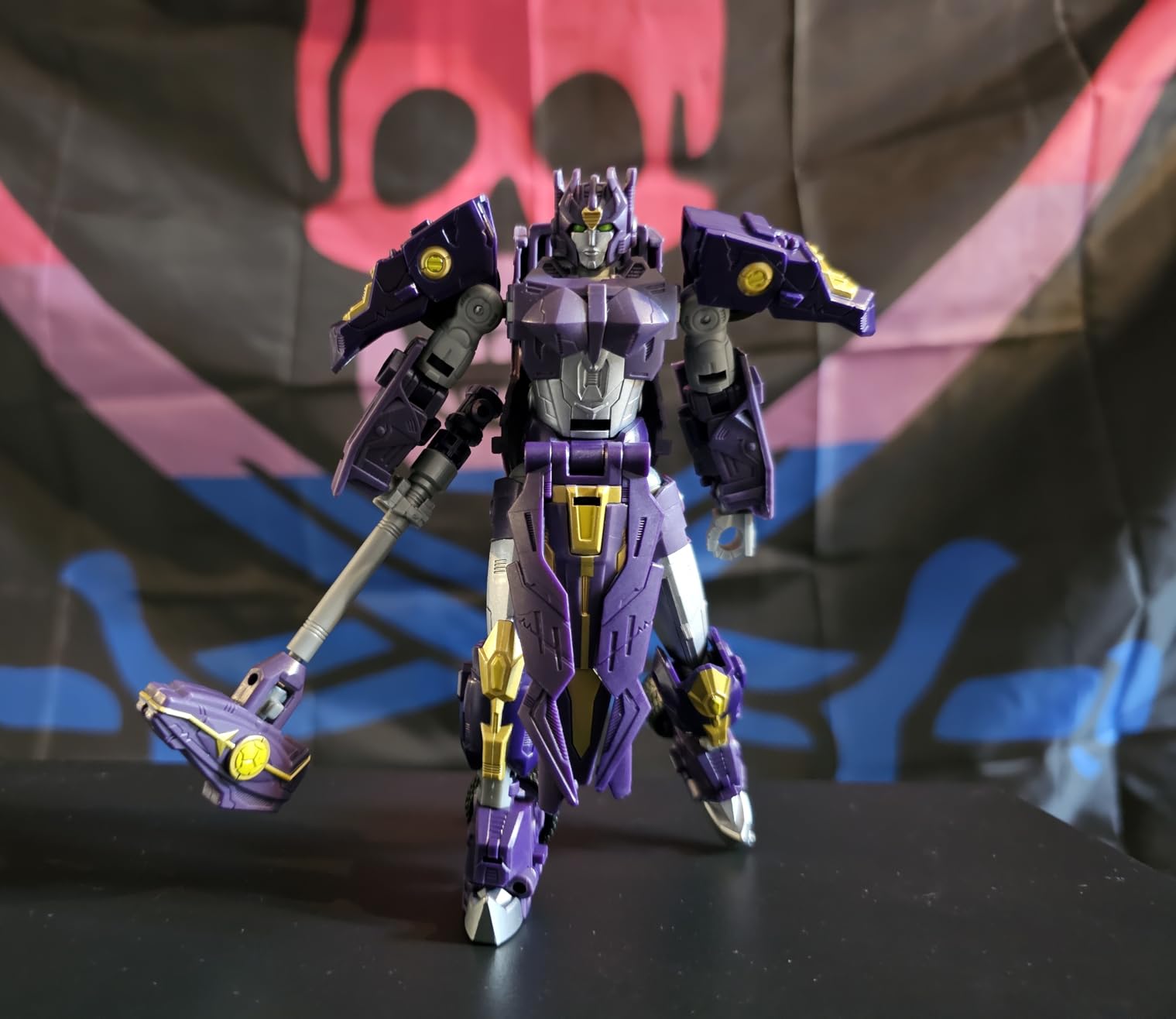 Transformers Age of Primes Solus Prime Deluxe action figure 14 cm