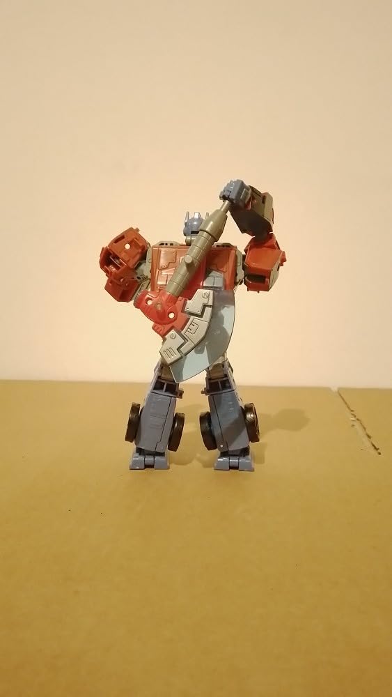 Transformers Legacy Optimus Prime Action Figure 17,5 cm