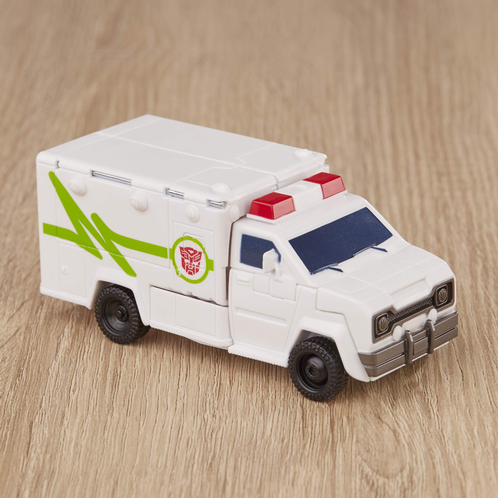 Transformers Energon Igniters Ratchet Action Figure 12,7 cm Ambulanza
