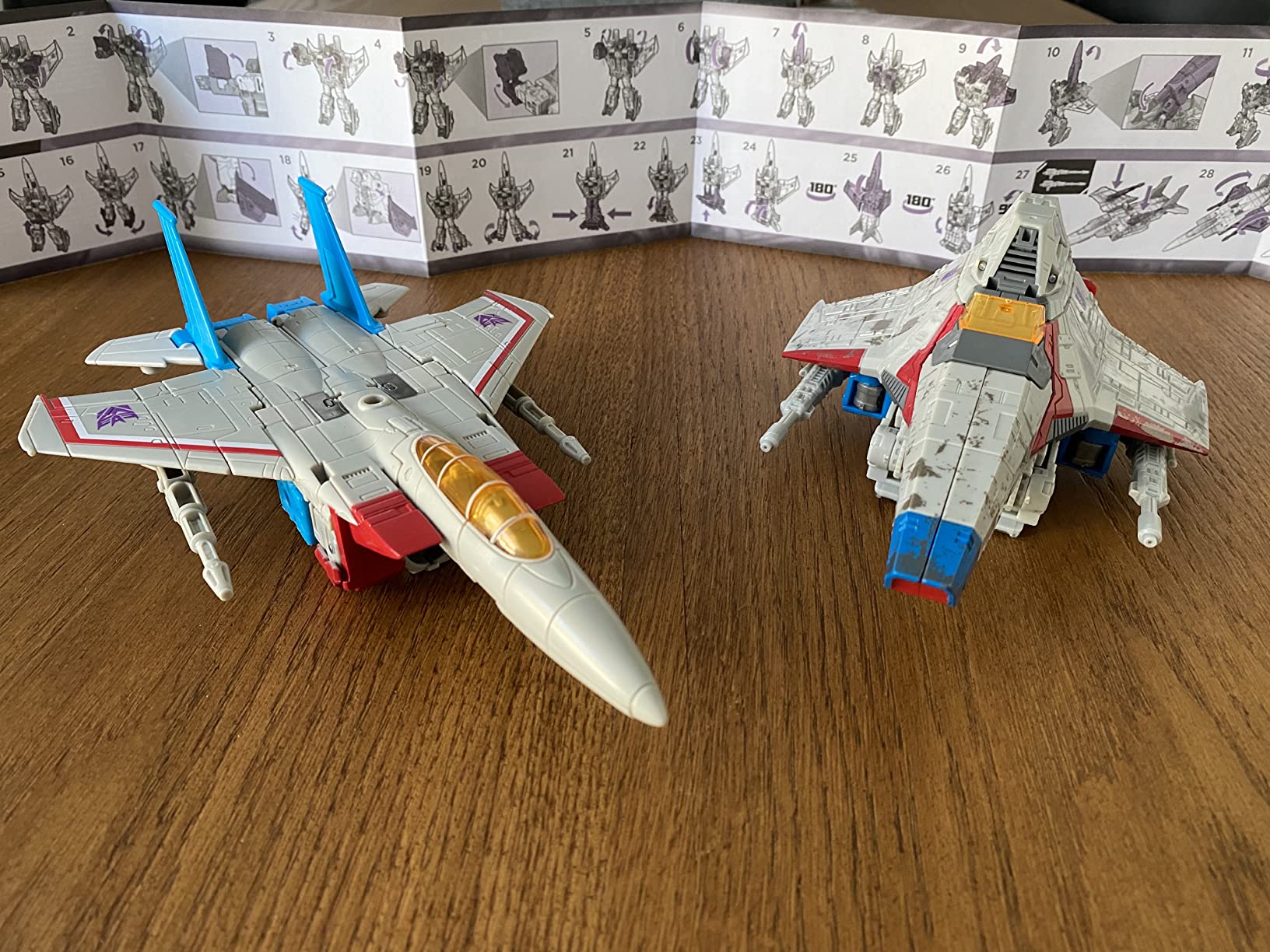 Transformers Studio Series 86-12 Starscream action figure 21,5 cm