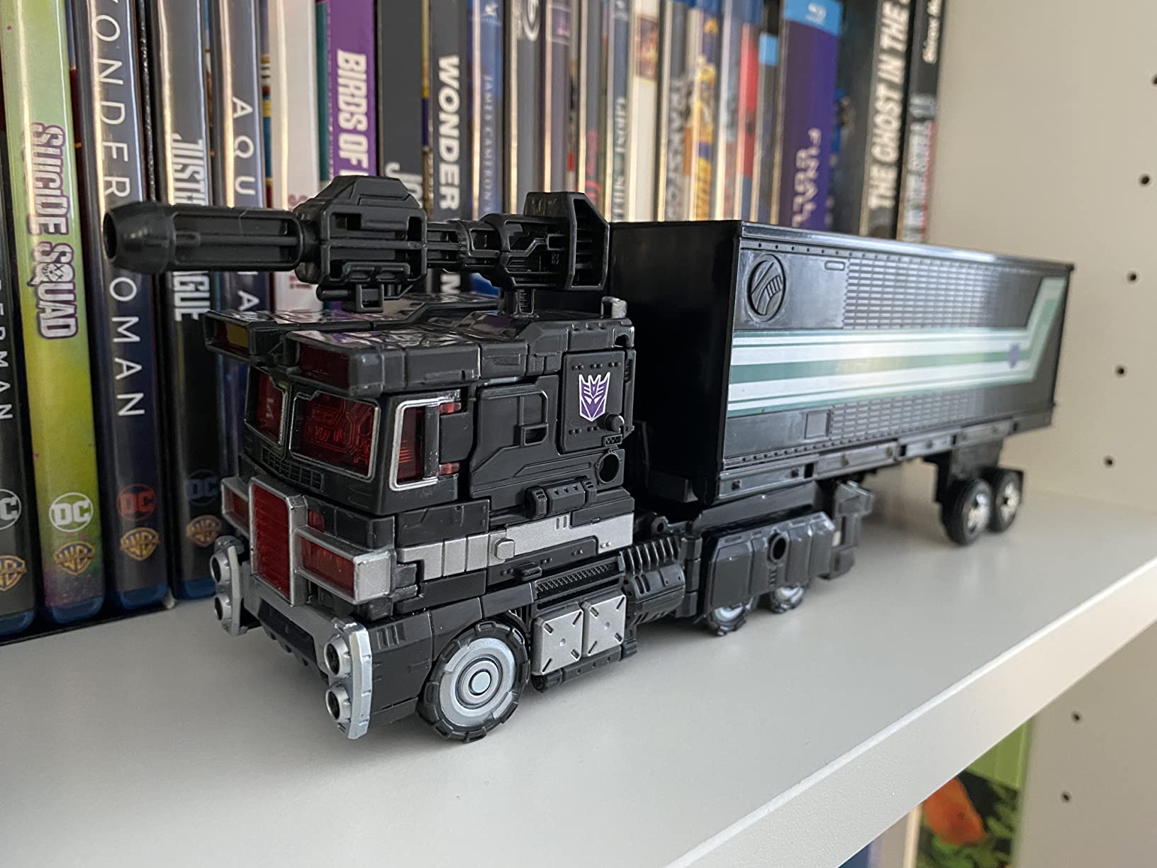 Transformers Generations Nemesis Prime Spoiler Pack Action Figure