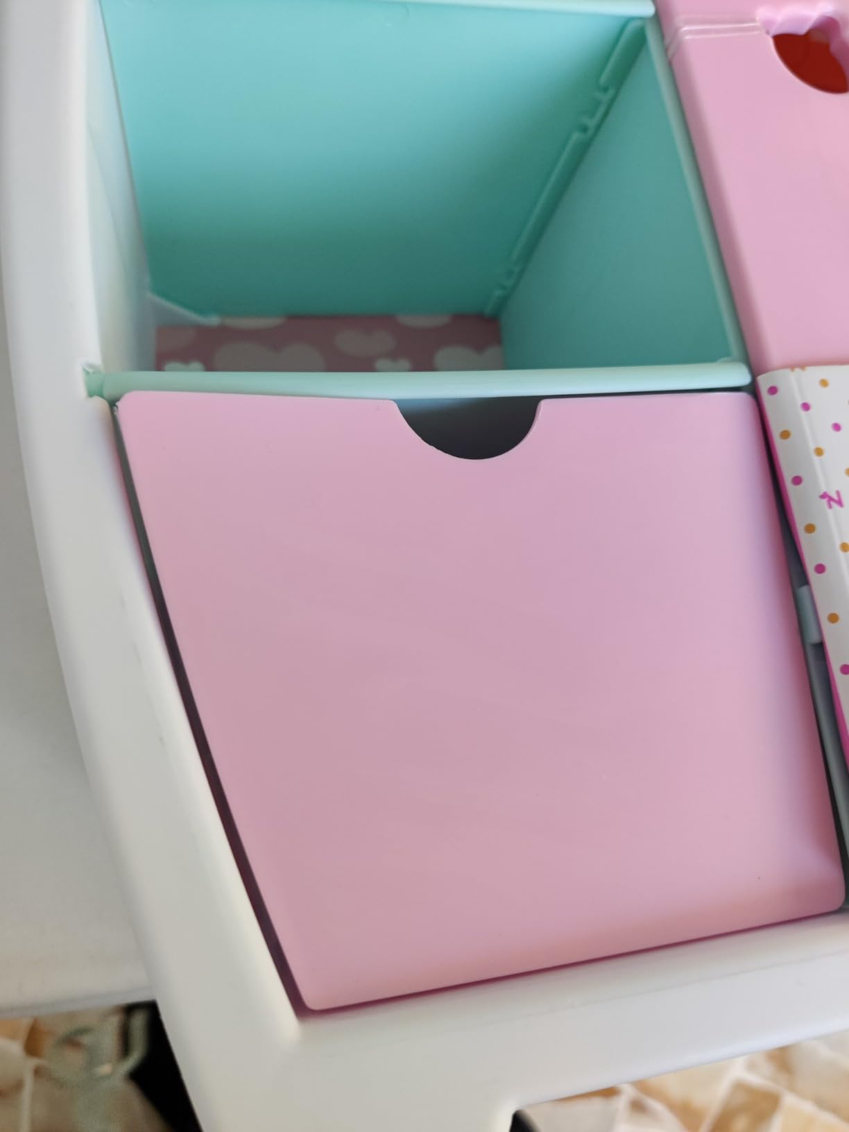 Nenuco Accessori armadio rosa bambole 35-42 cm 2 grucce