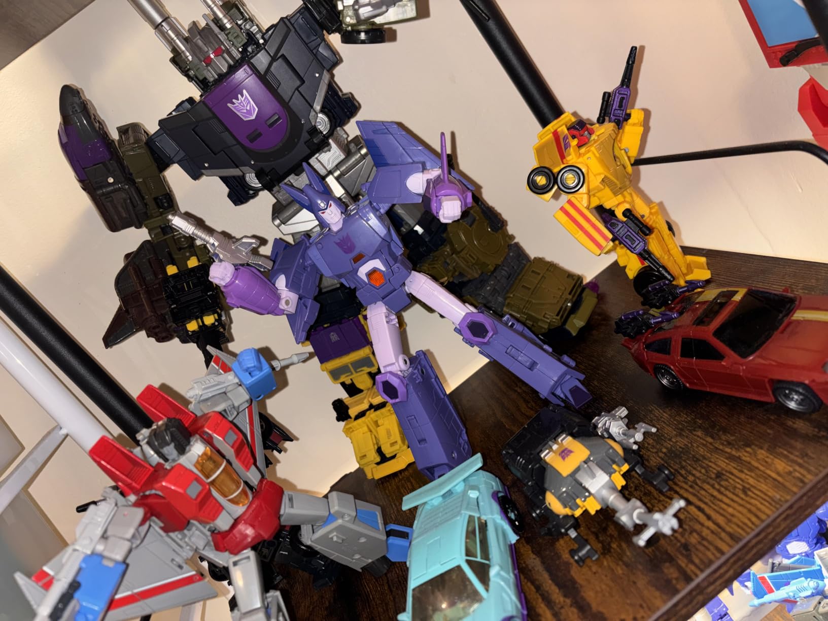 Transformers Studio Series Cyclonus action figure 20 cm jet