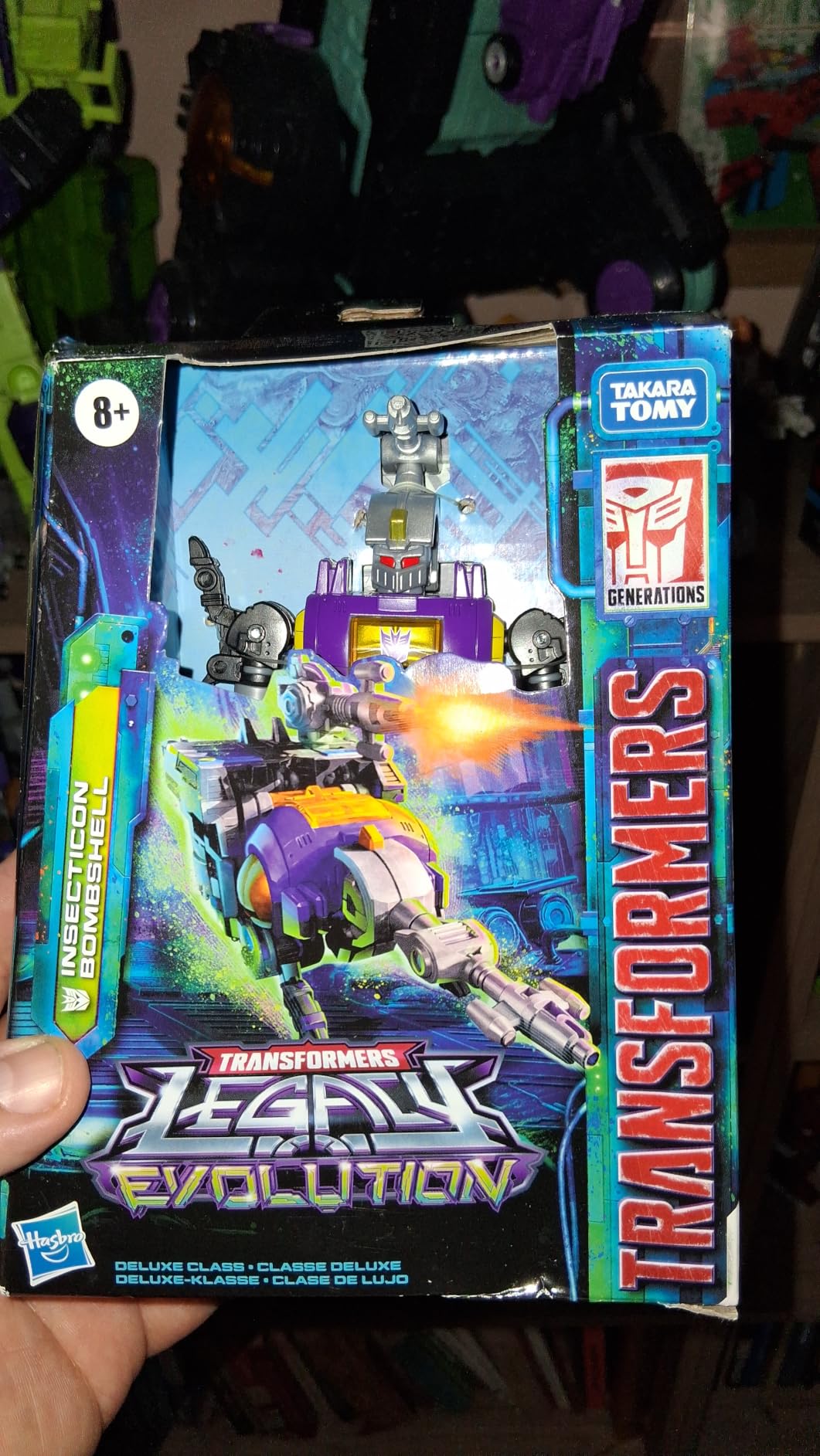 Transformers Legacy Insecticon Bombshell Action Figure 14cm