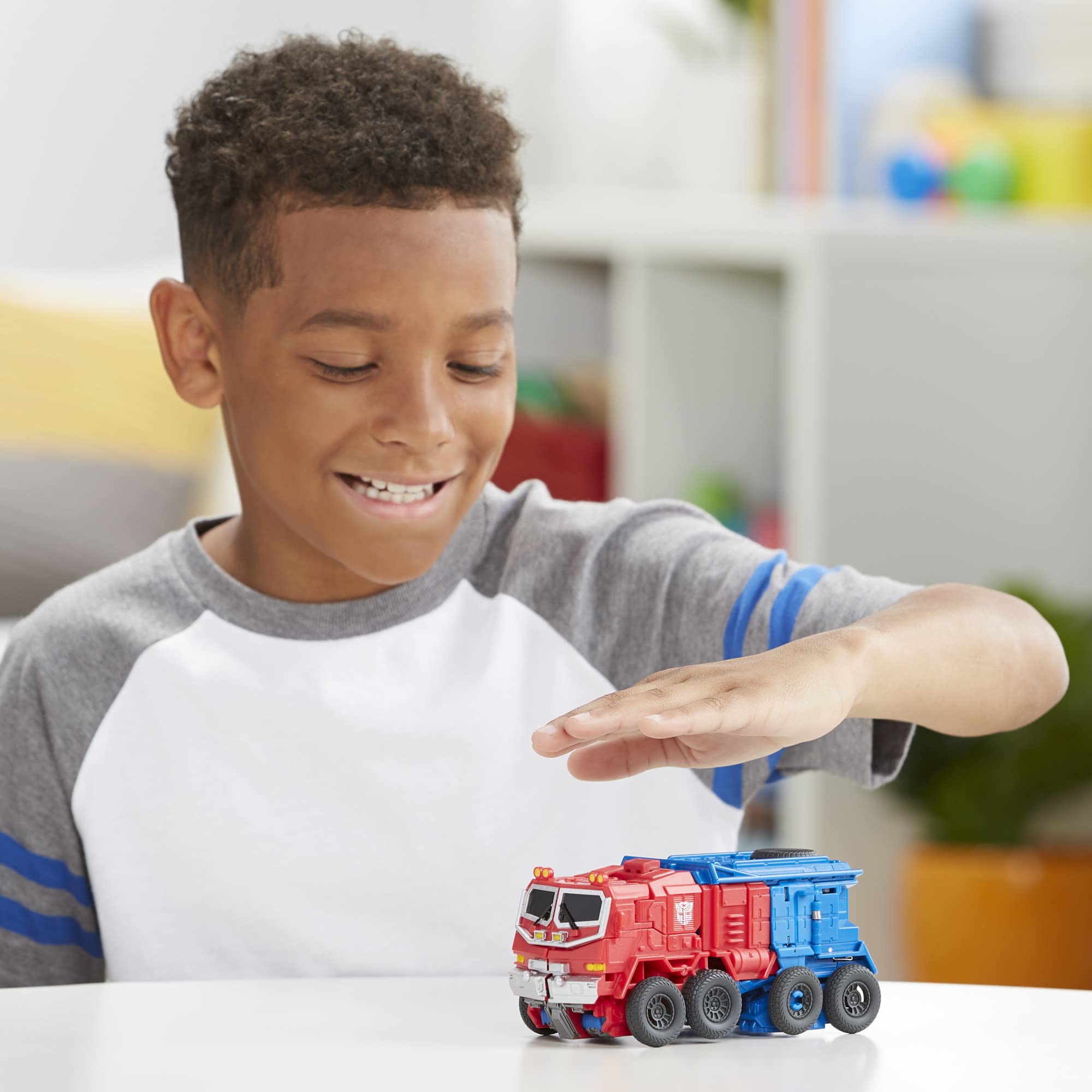 Transformers Cyberverse Optimus Prime smash changer 22,5 cm camion