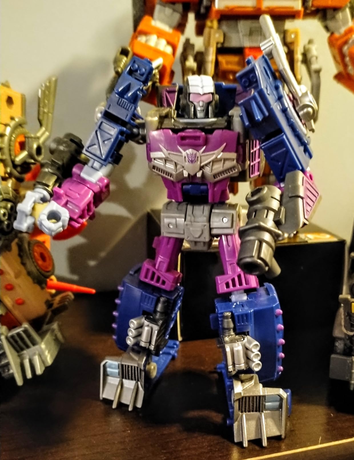 Transformers Legacy Evolution Axlegrease Deluxe figure 14 cm