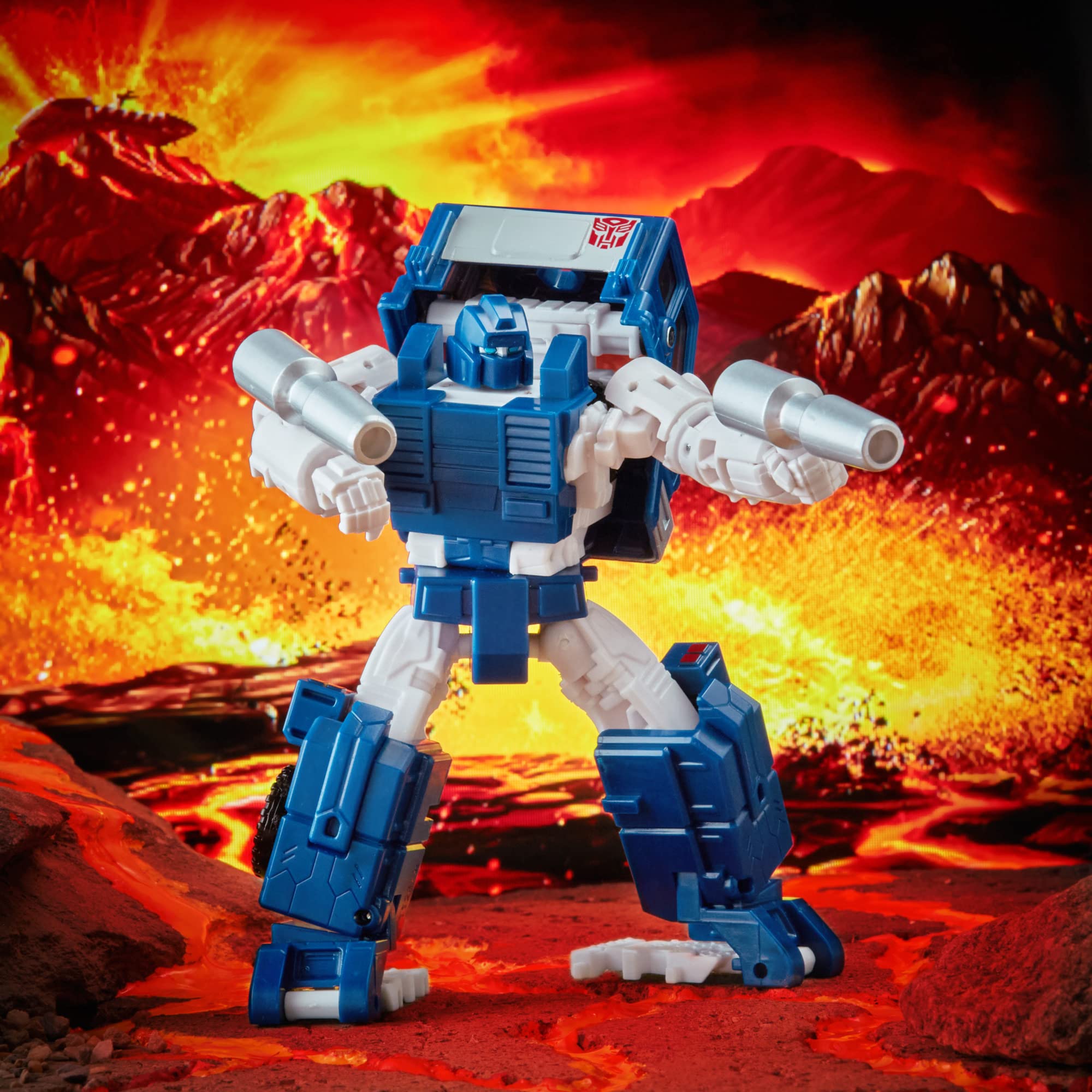 Transformers Kingdom WFC-K32 Pipes action figure 14 cm