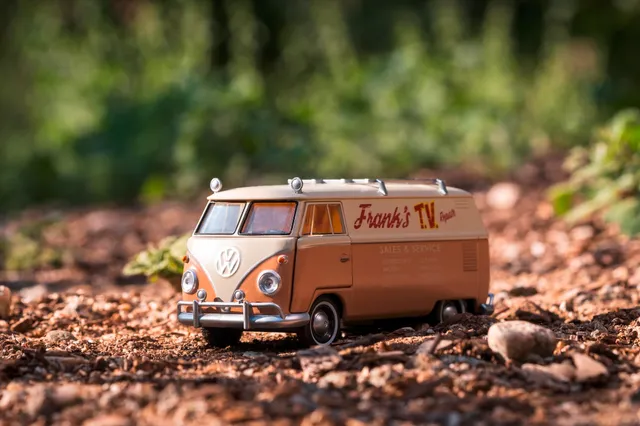 Transformers T7 Wheeljack auto pressofusa 1:32 VW Bus