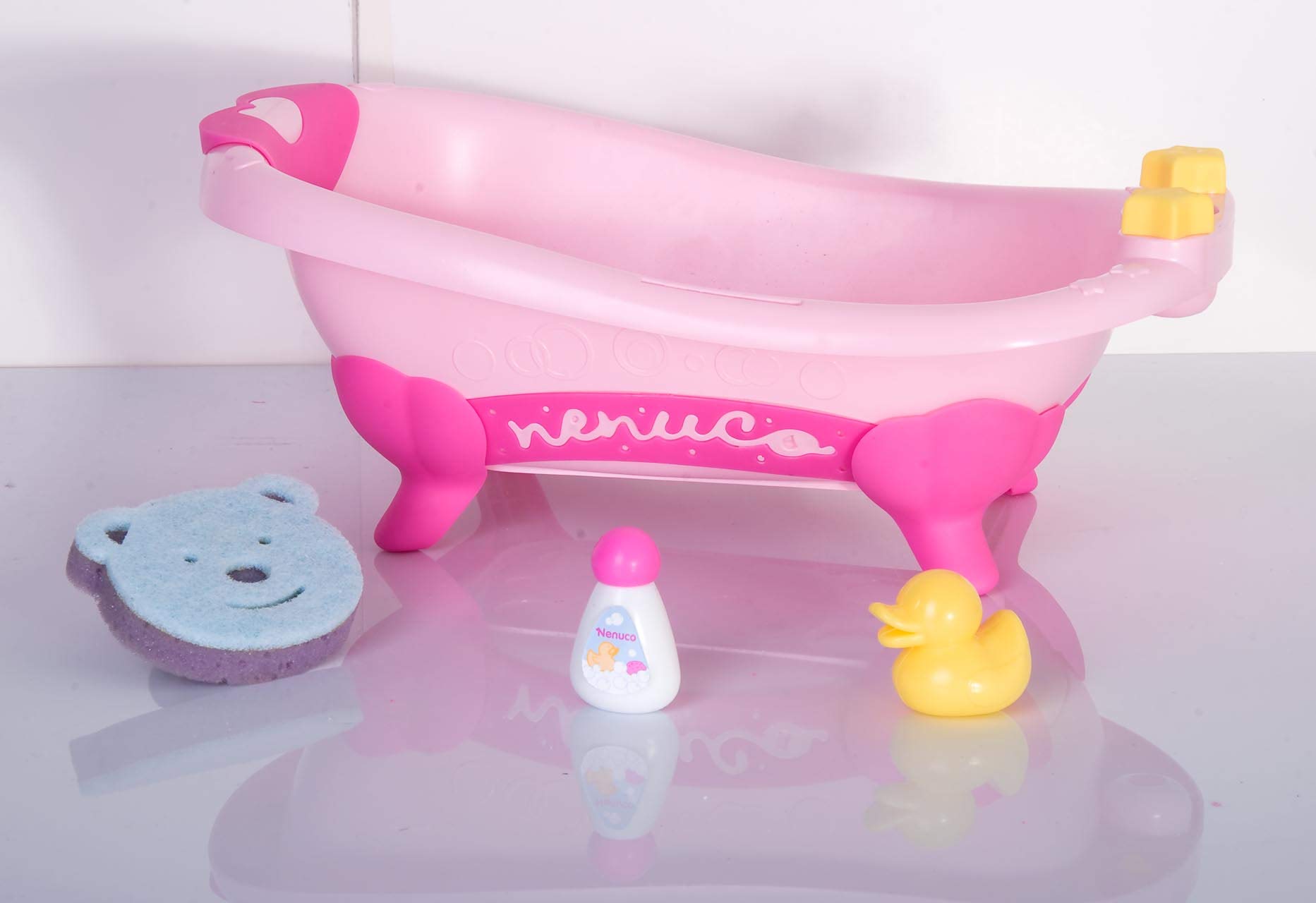 Nenuco Accessori armadio giocattolo 37 cm con grucce