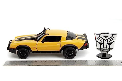 Transformers Bumblebee modellino Camaro 1977 1:24 20 cm