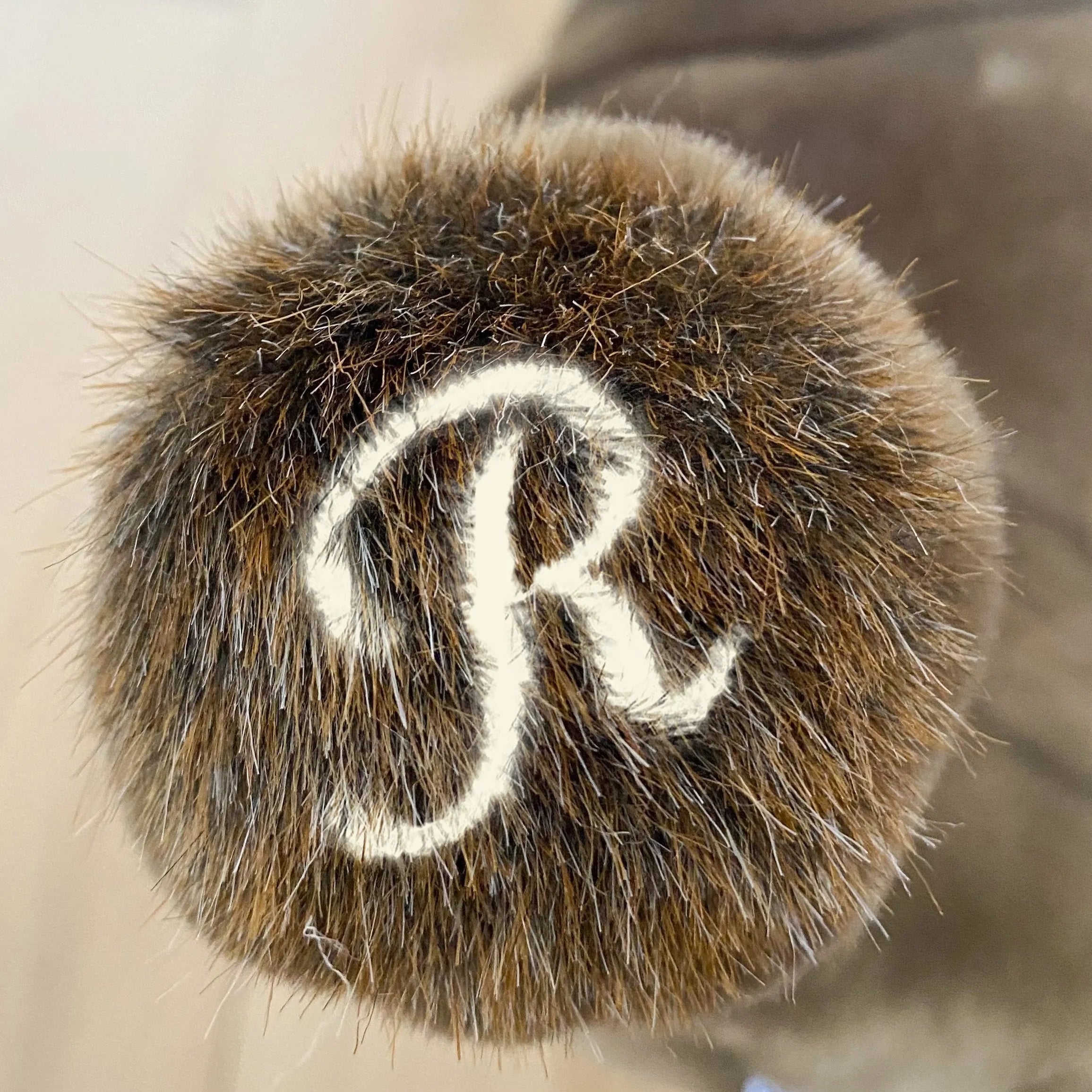 La Pelucherie Personalisation ricamo zampa ippopotamo Edgar 40-80cm