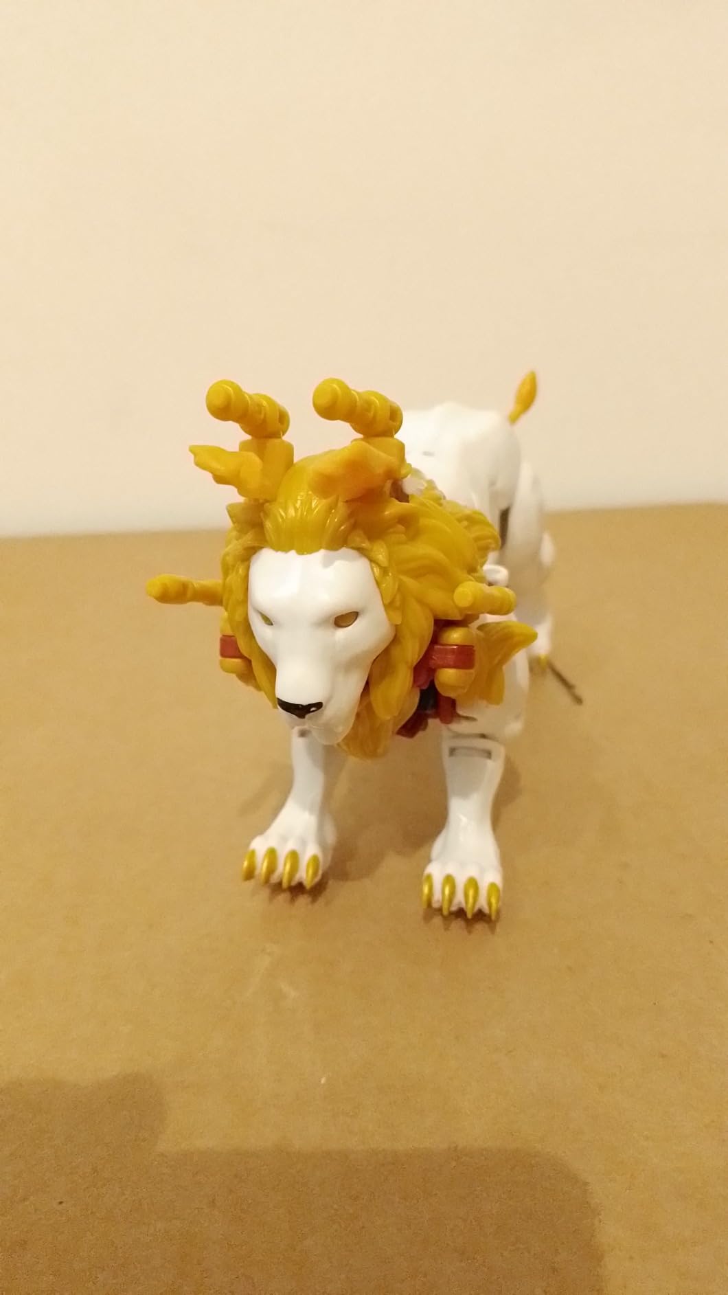 Transformers Legacy Evolution Leo Prime action figure leone 7"