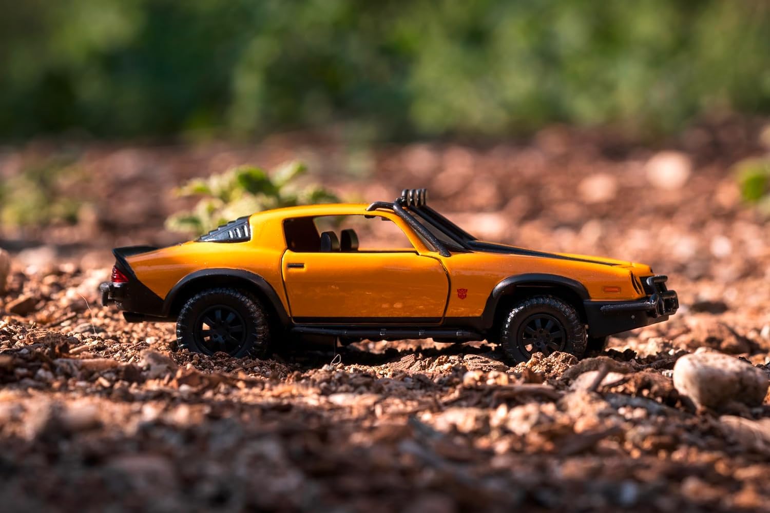 Transformers T7 Bumblebee auto pressofusa 1:32 12,5 cm