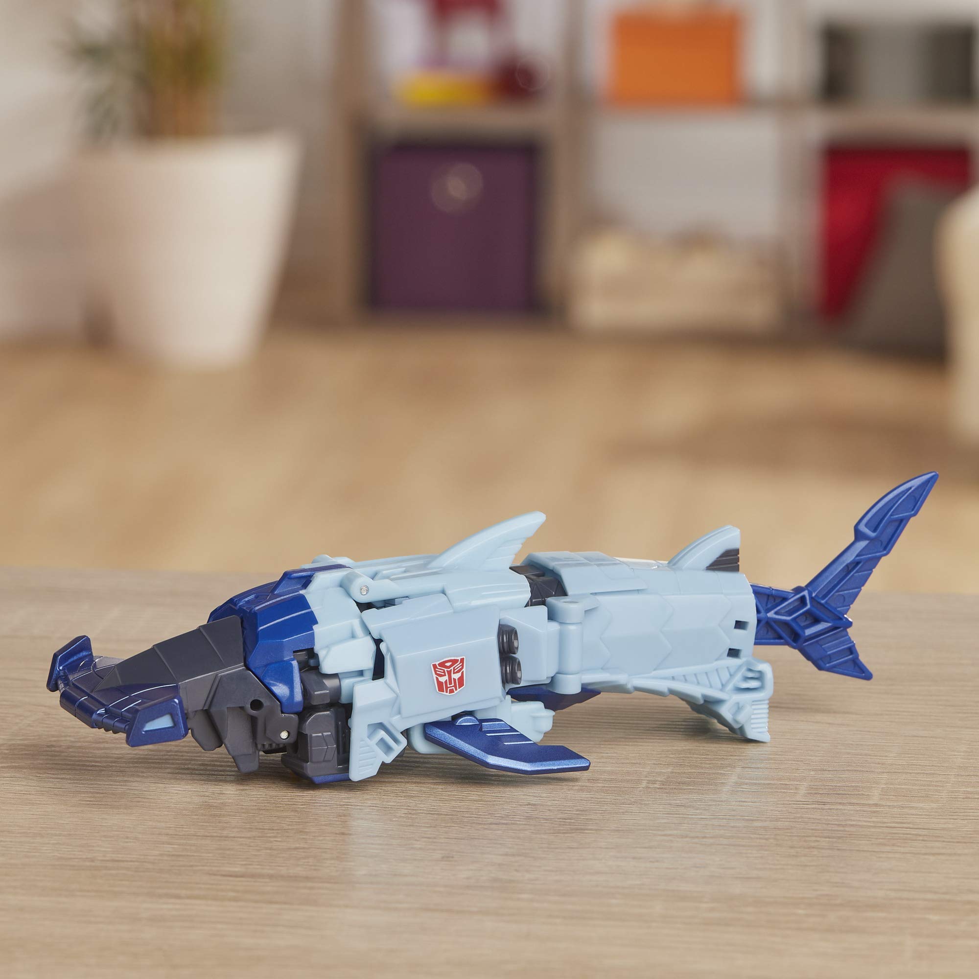 Transformers Cyberverse Hammerbyte action figure 13,7 cm squalo