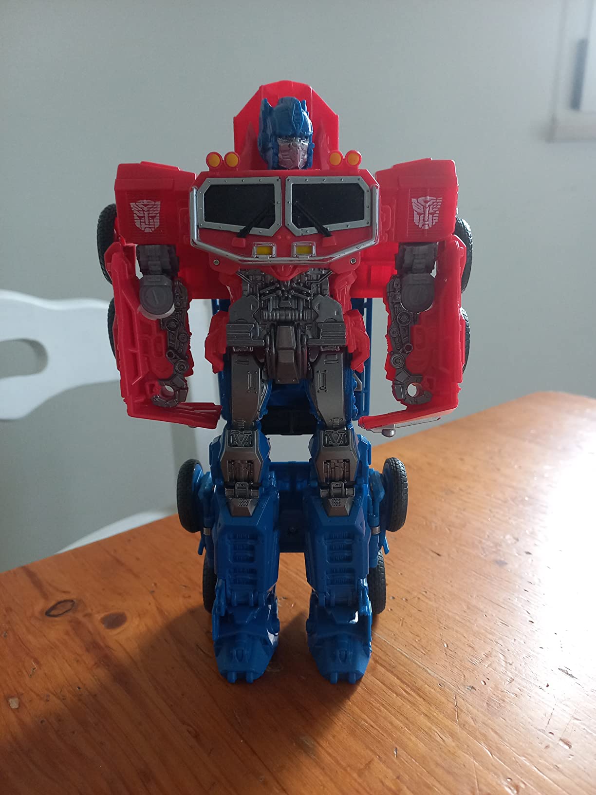 Transformers Cyberverse Optimus Prime smash changer 22,5 cm camion