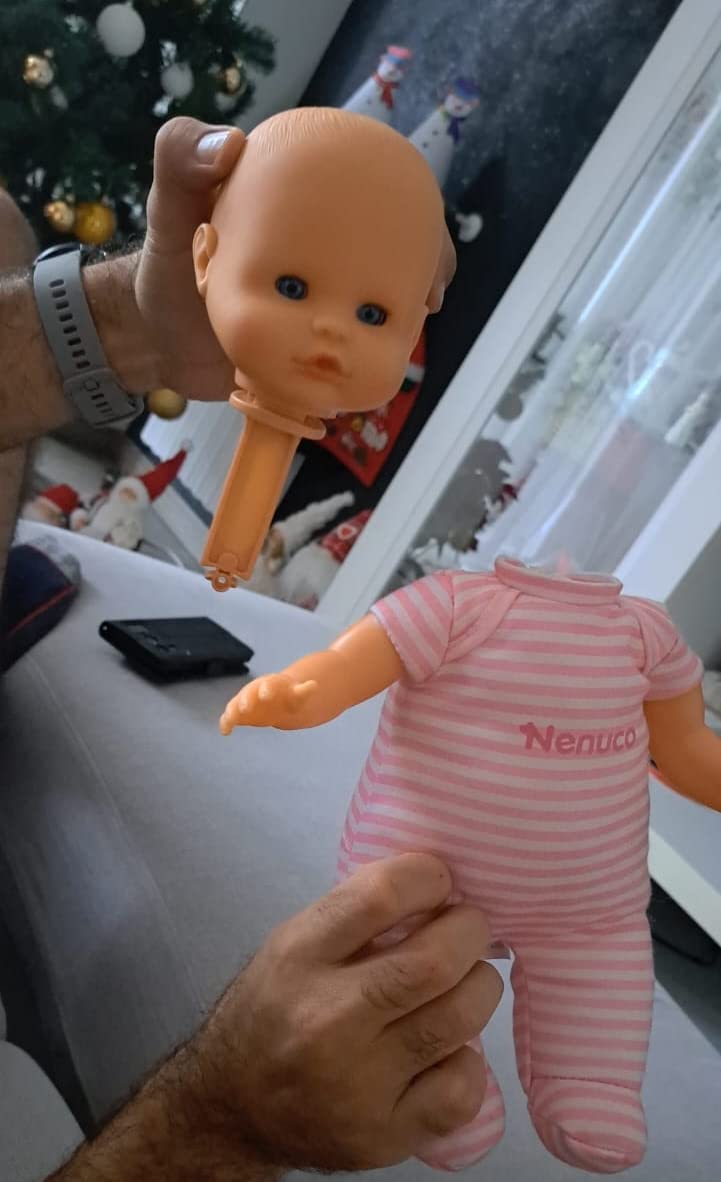 Nenuco Culla Dolce Nanna bambola 35 cm con culla interattiva