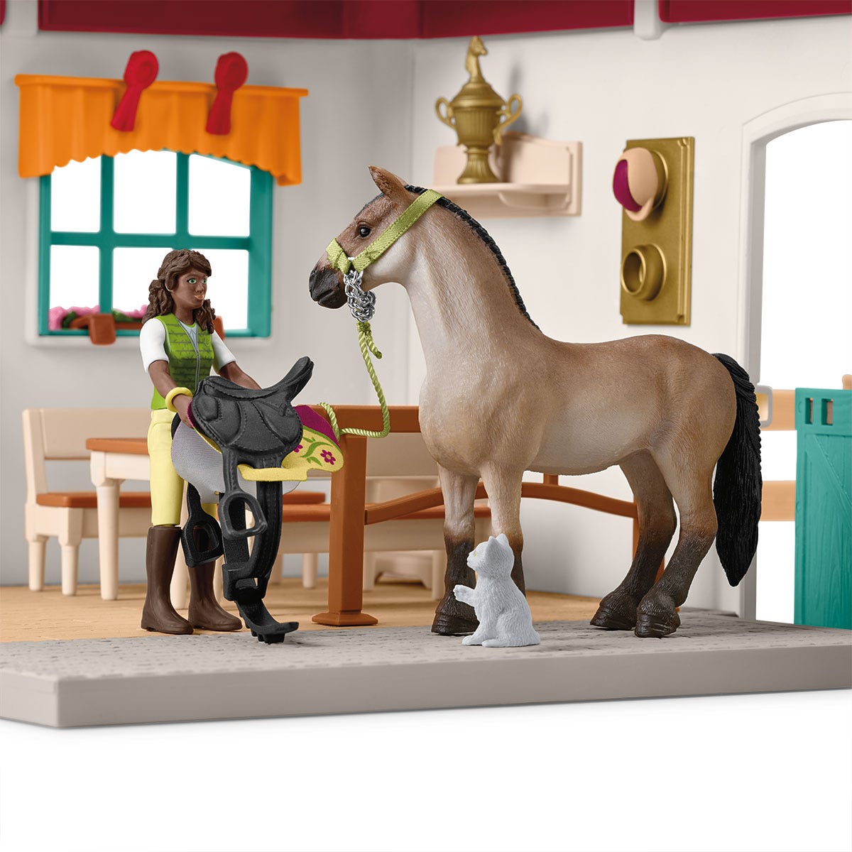 Schleich Horse Club Scuderia 42591 playset cavalli con accessori