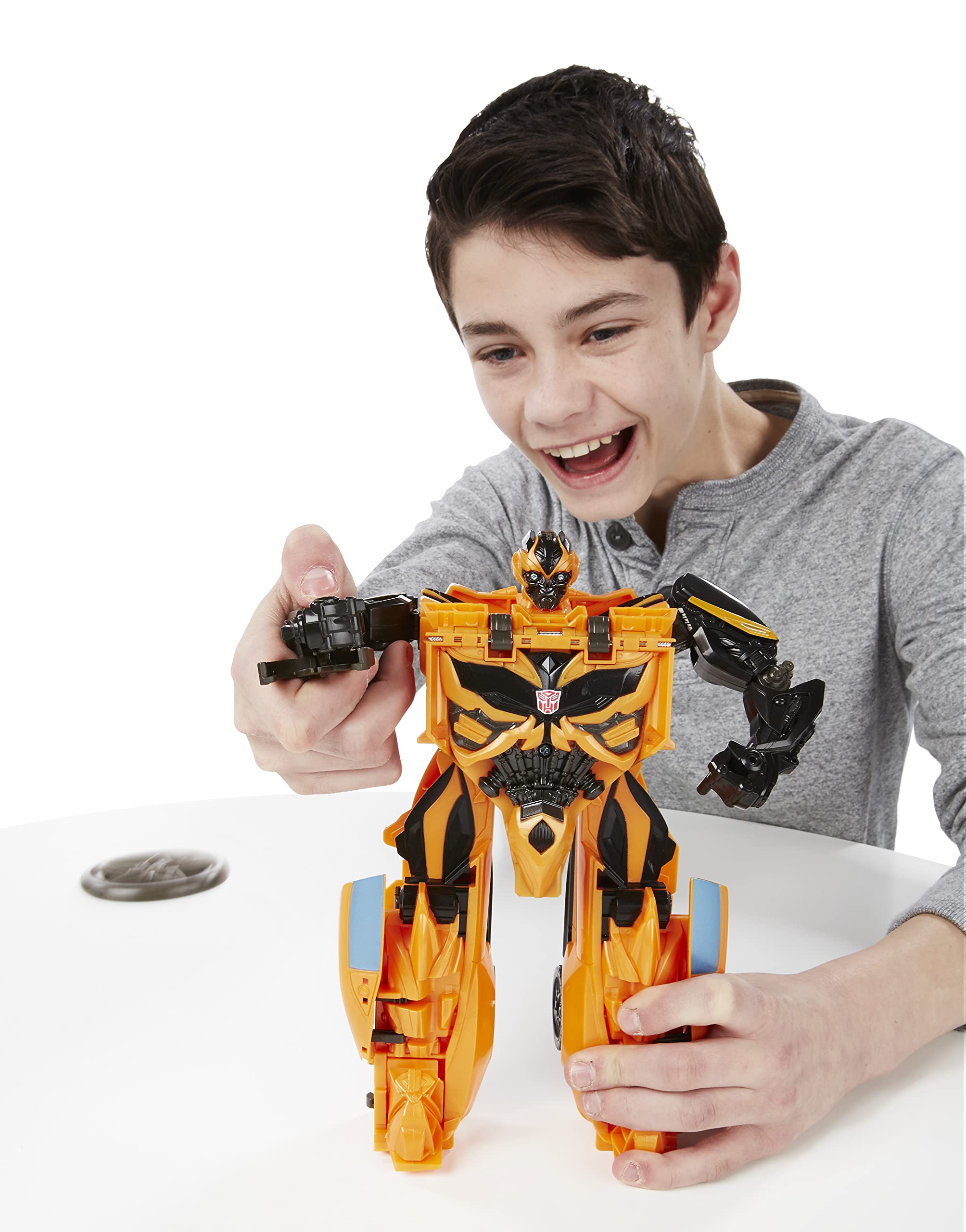 Transformers Generations Bumblebee action figure 25 cm disc