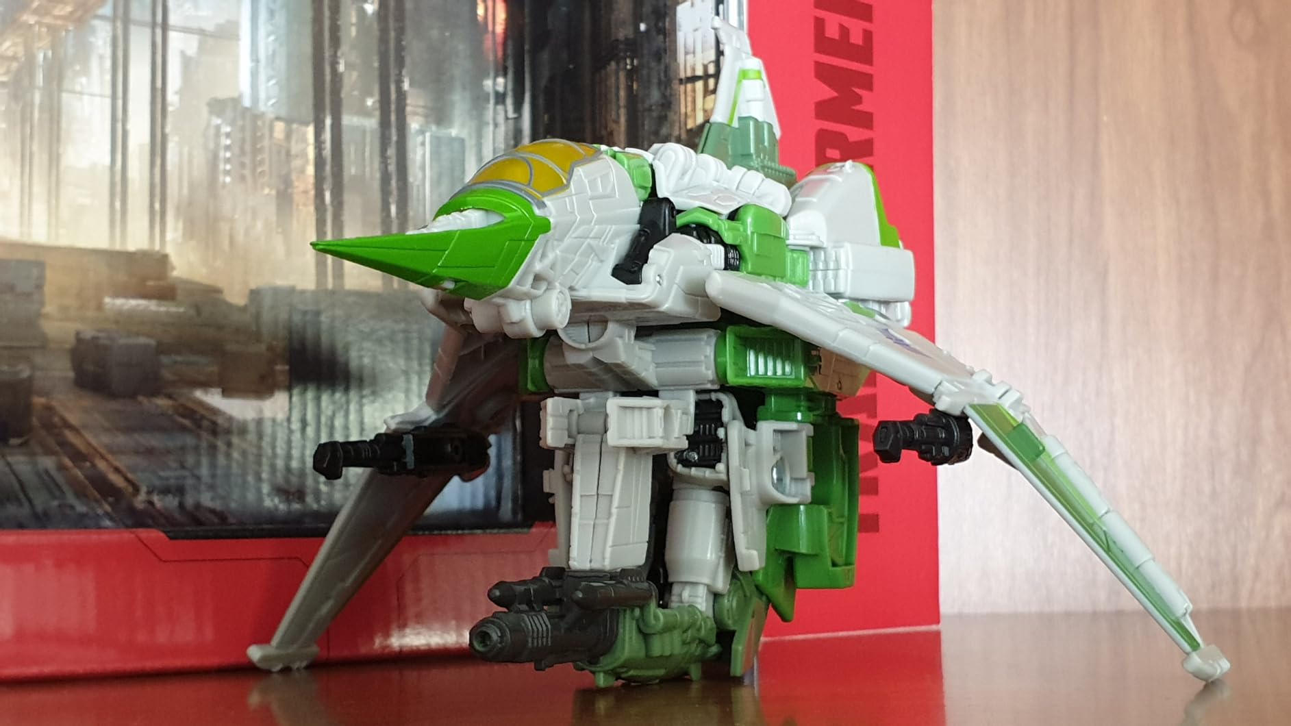 Transformers Studio Series 76 Thrust action figure 16,5 cm