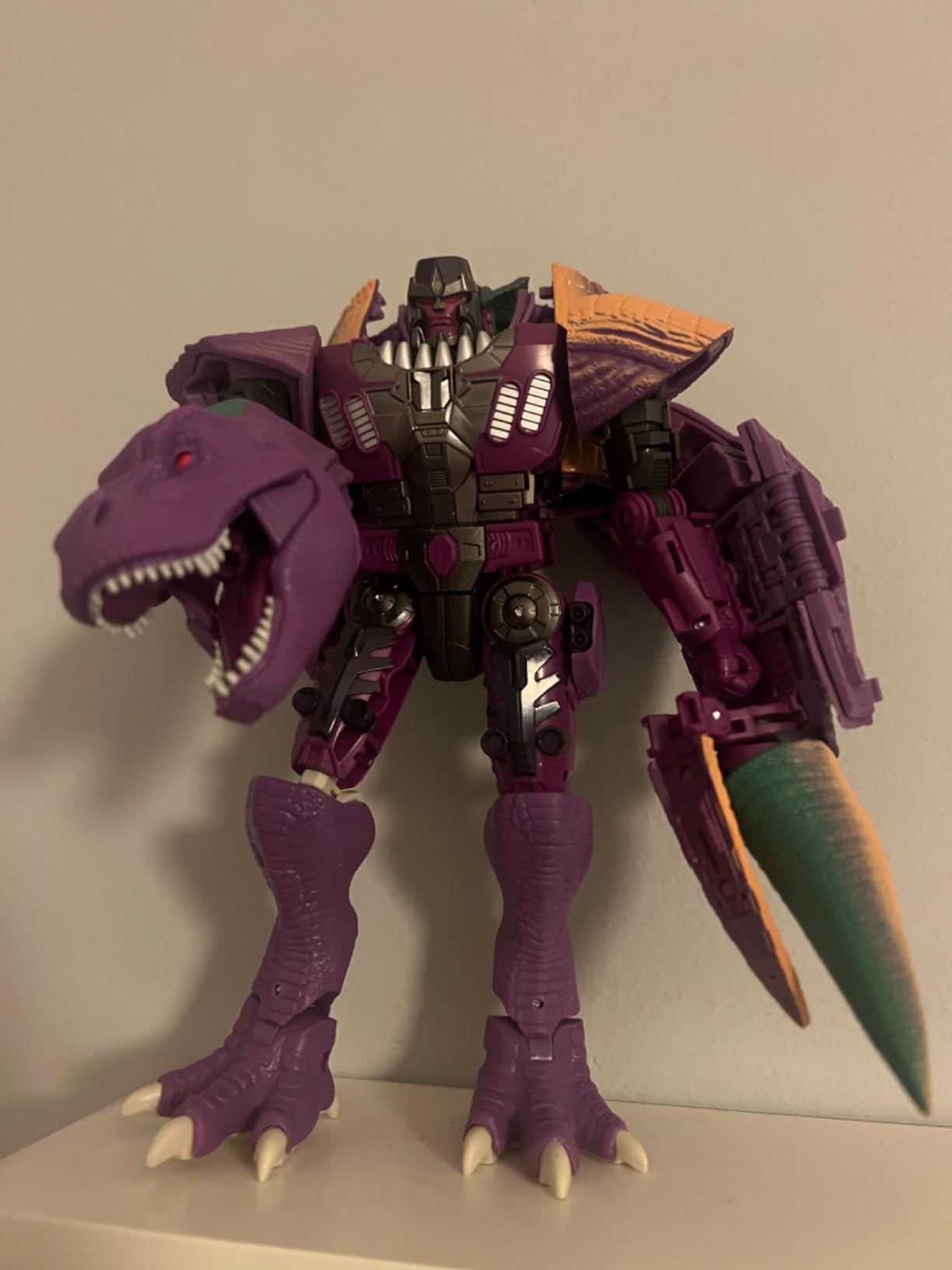 Transformers Kingdom WFC-K10 Megatron action figure 19 cm T-Rex