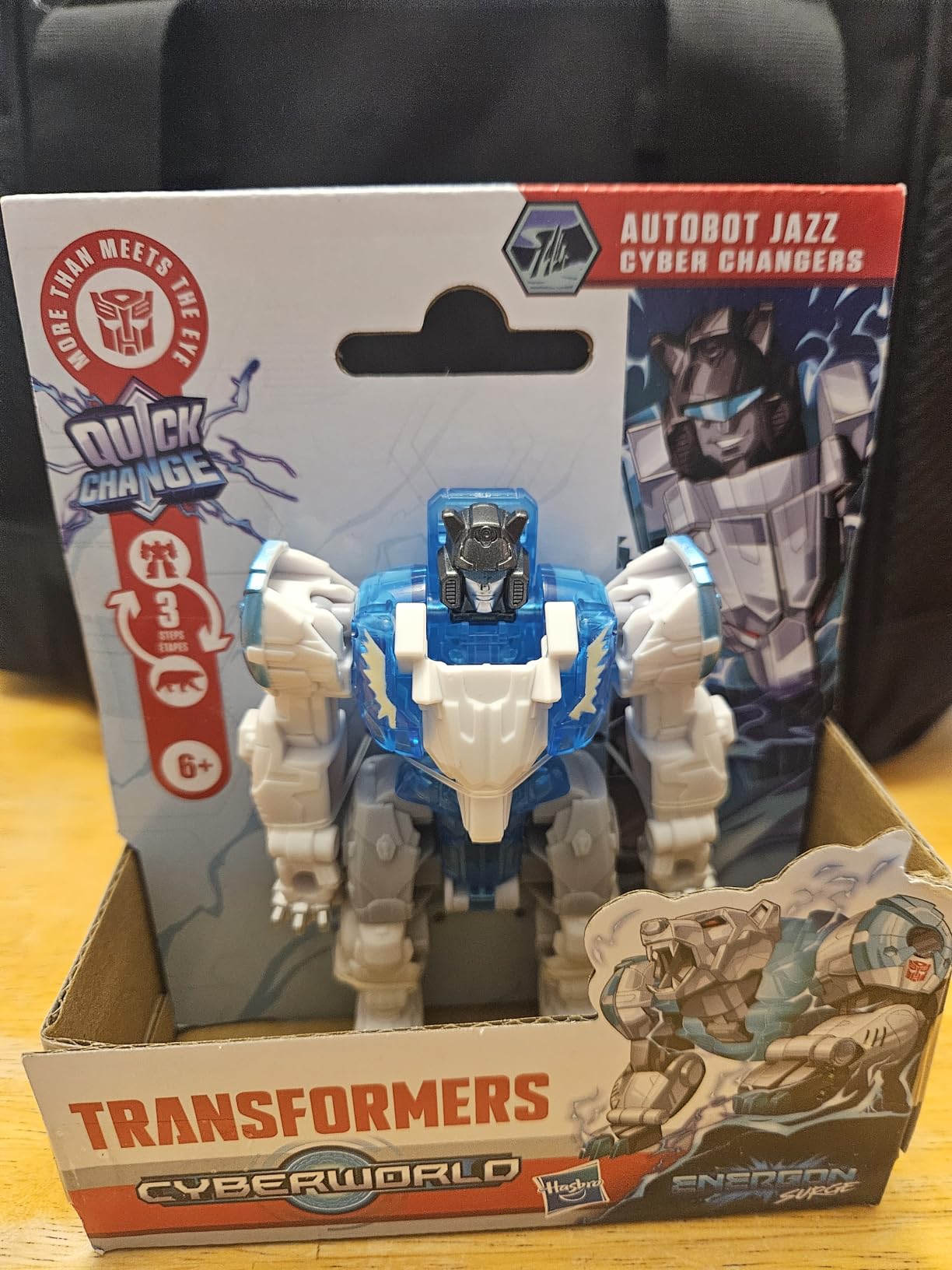 Transformers Generations Jazz action figure 10 cm orso polare
