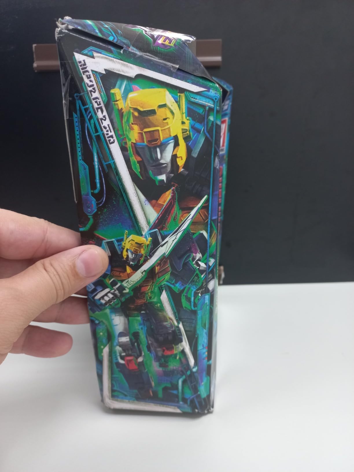 Transformers Legacy Metalhawk action figure Voyager 17,5 cm
