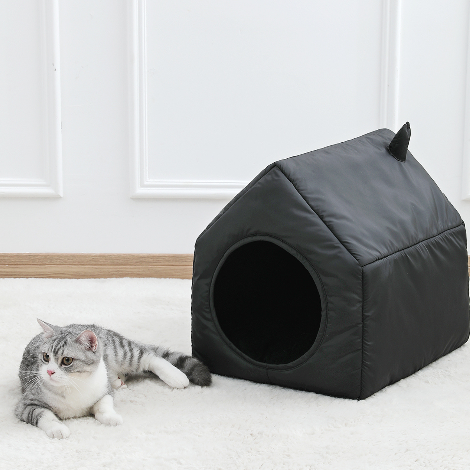 ToyalFriends Pet Beds Cuccia Gatto Nera Taglia S
