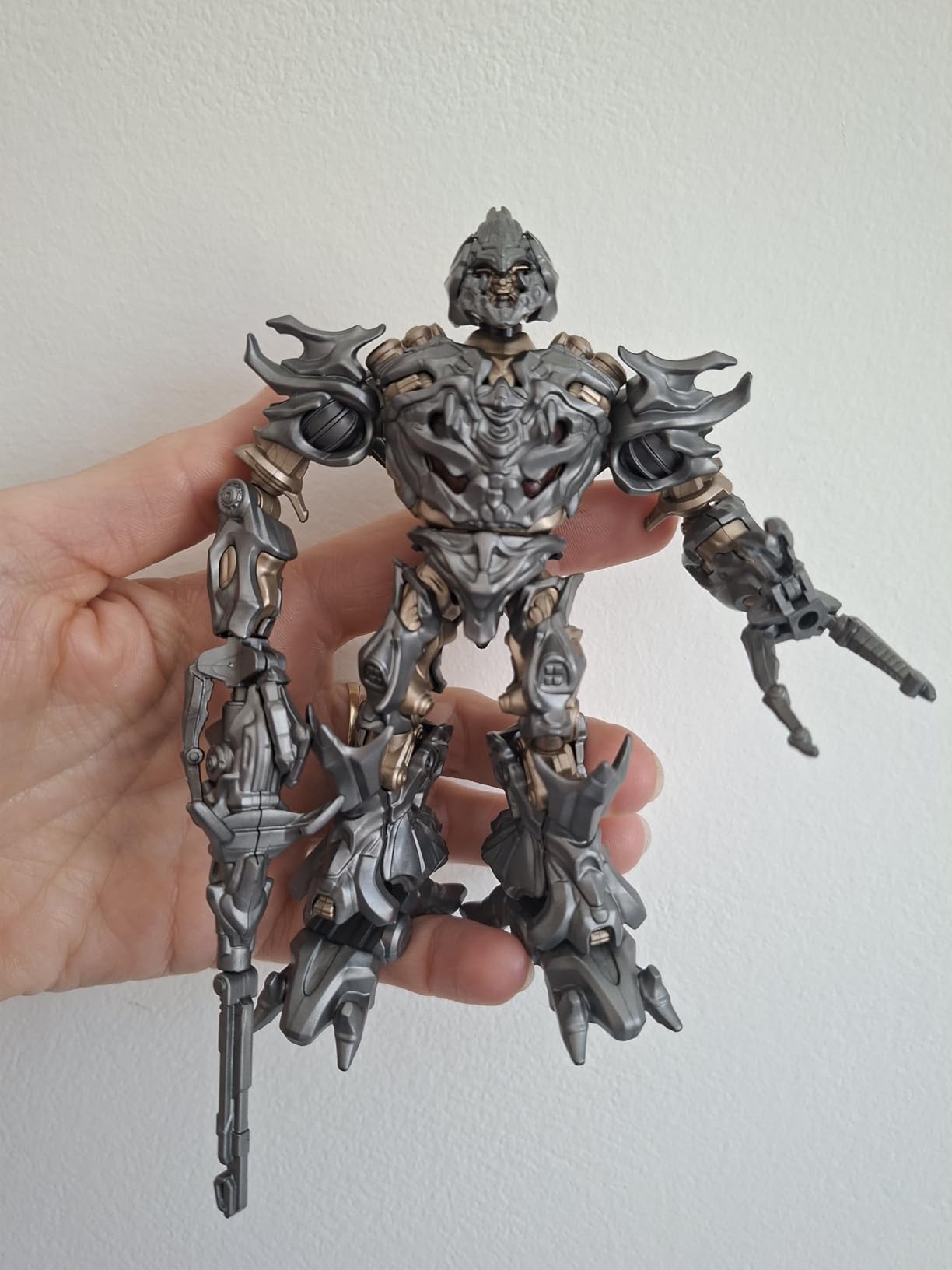 Transformers Classic Class 10 Megatron kit modello 75 pezzi