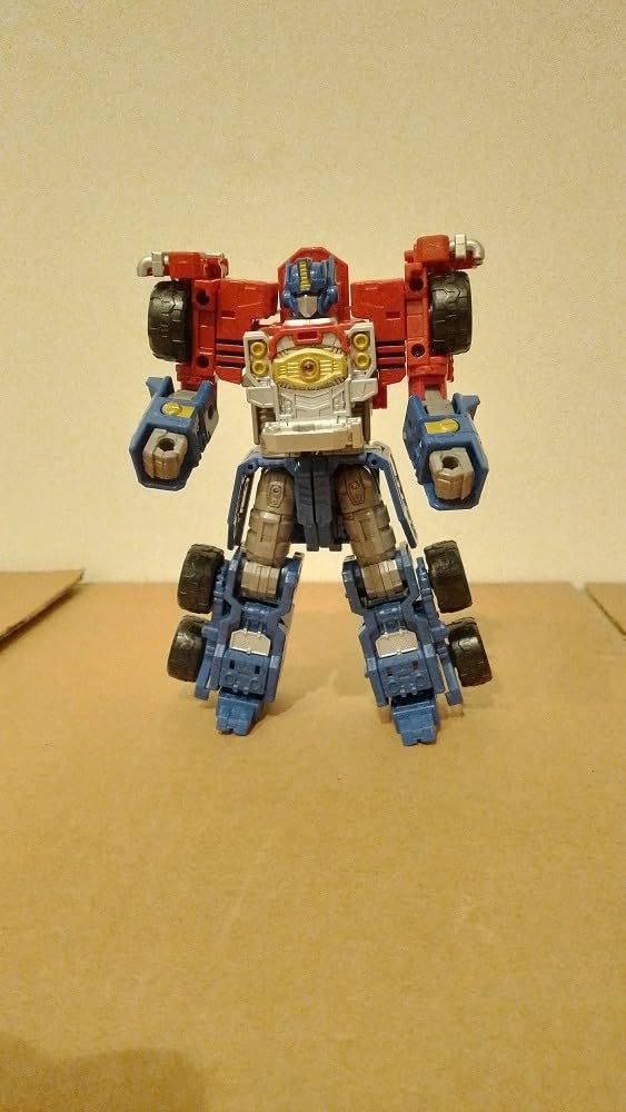 Transformers Legacy Optimus Prime action figure 19 cm Armada