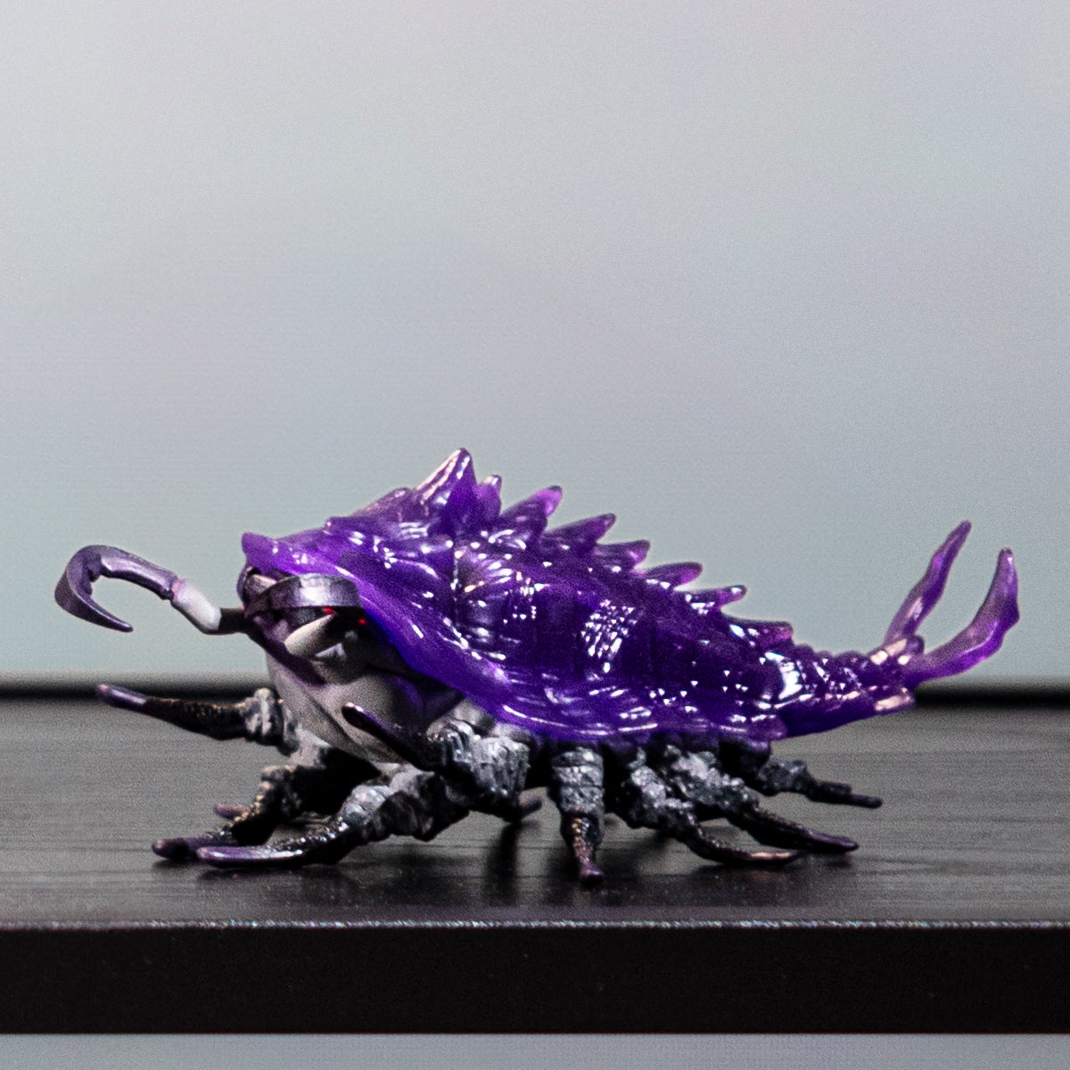 Schleich ELDRADOR Isopode Ombra action figure mostro viola