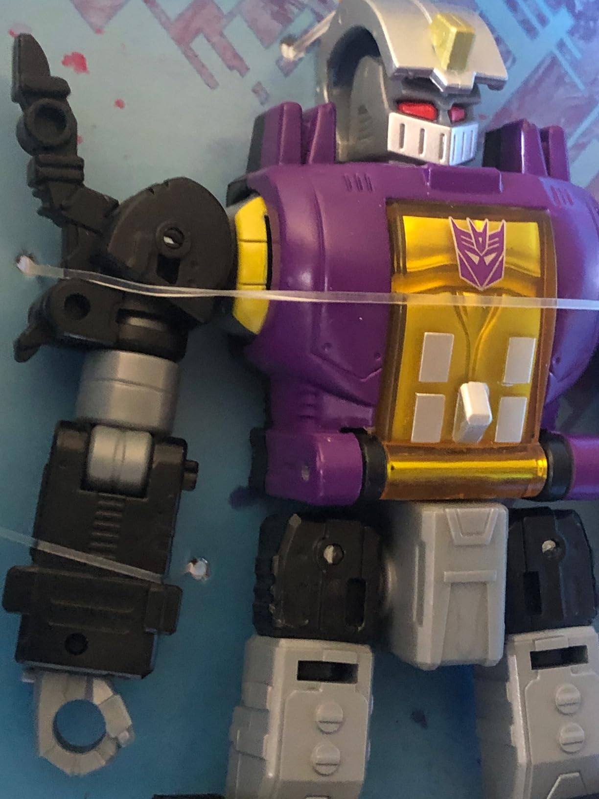 Transformers Legacy Insecticon Bombshell Action Figure 14cm