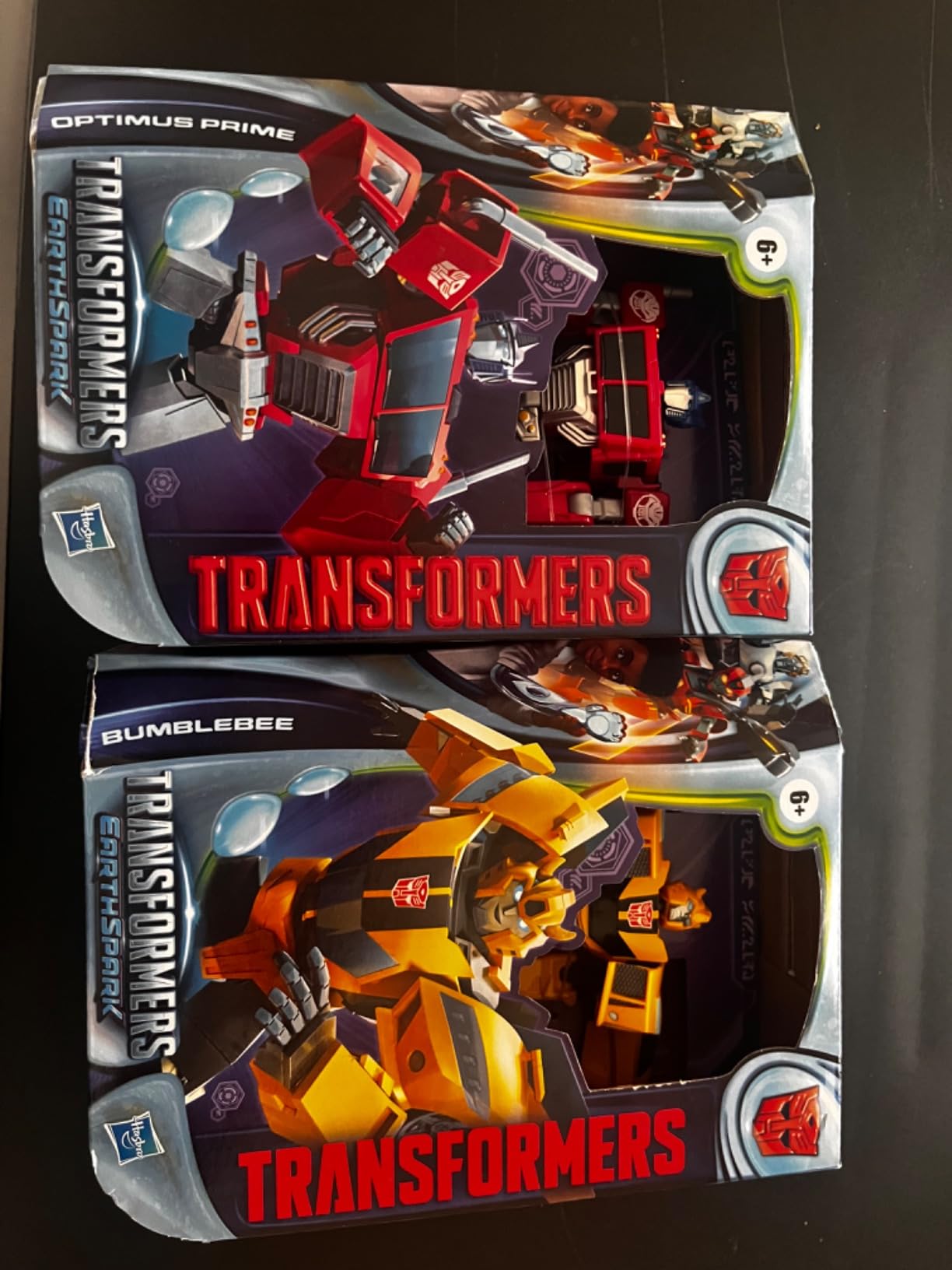 Transformers EarthSpark Optimus Prime action figure 12,5 cm