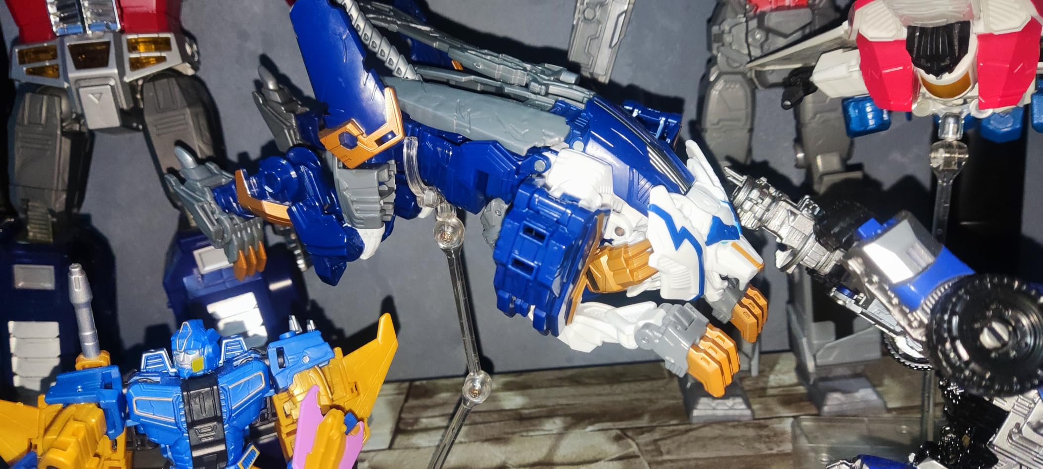 Transformers Legacy Thundertron Action Figure 17,5 cm Leone