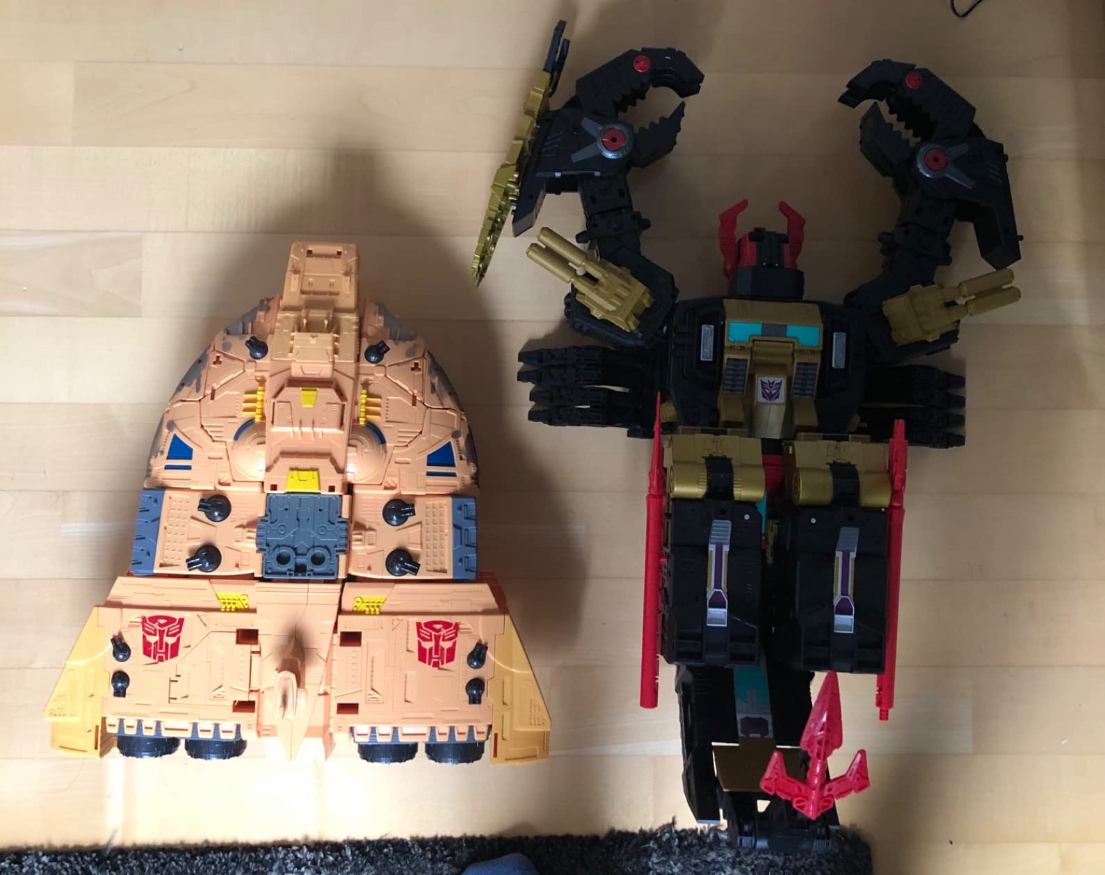 Transformers Generations Selects Black Zarak action figure 53,3 cm