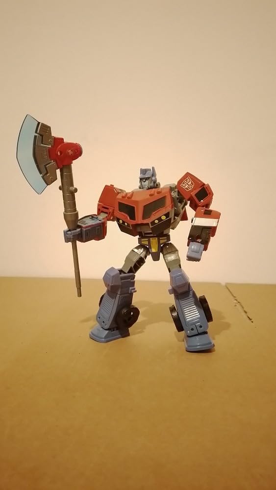 Transformers Legacy Optimus Prime Action Figure 17,5 cm