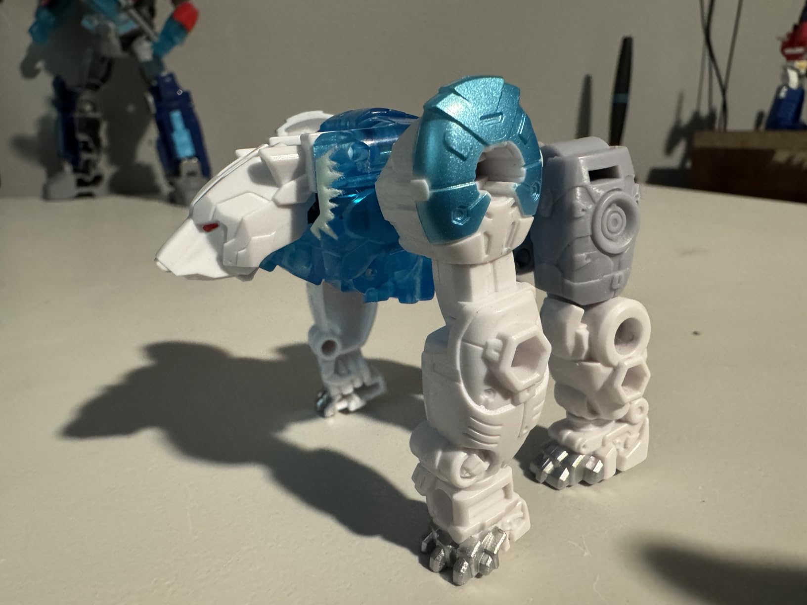 Transformers Generations Jazz action figure 10 cm orso polare