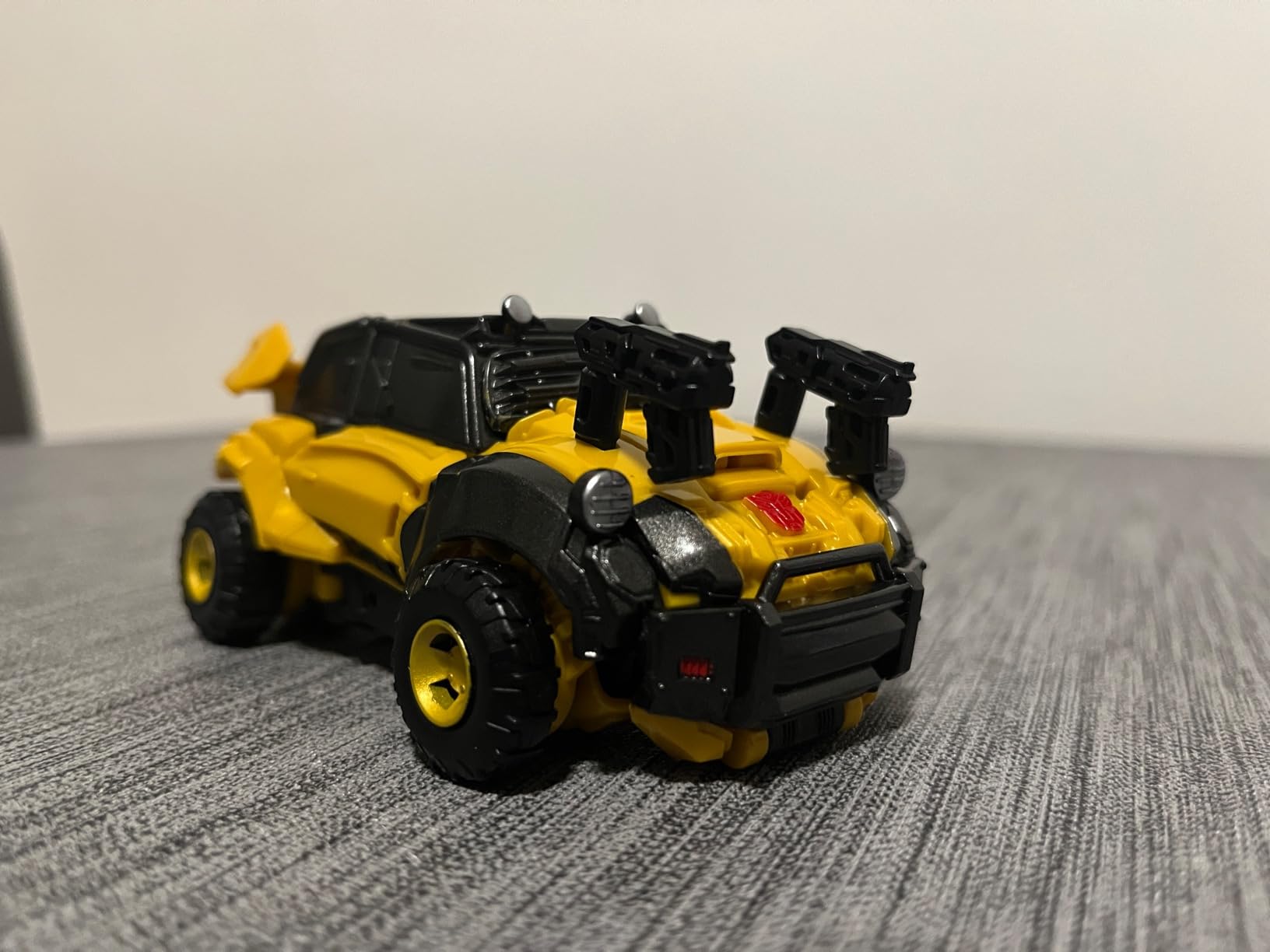 Transformers Generations Rise Starscream Bumblebee 2 Pack