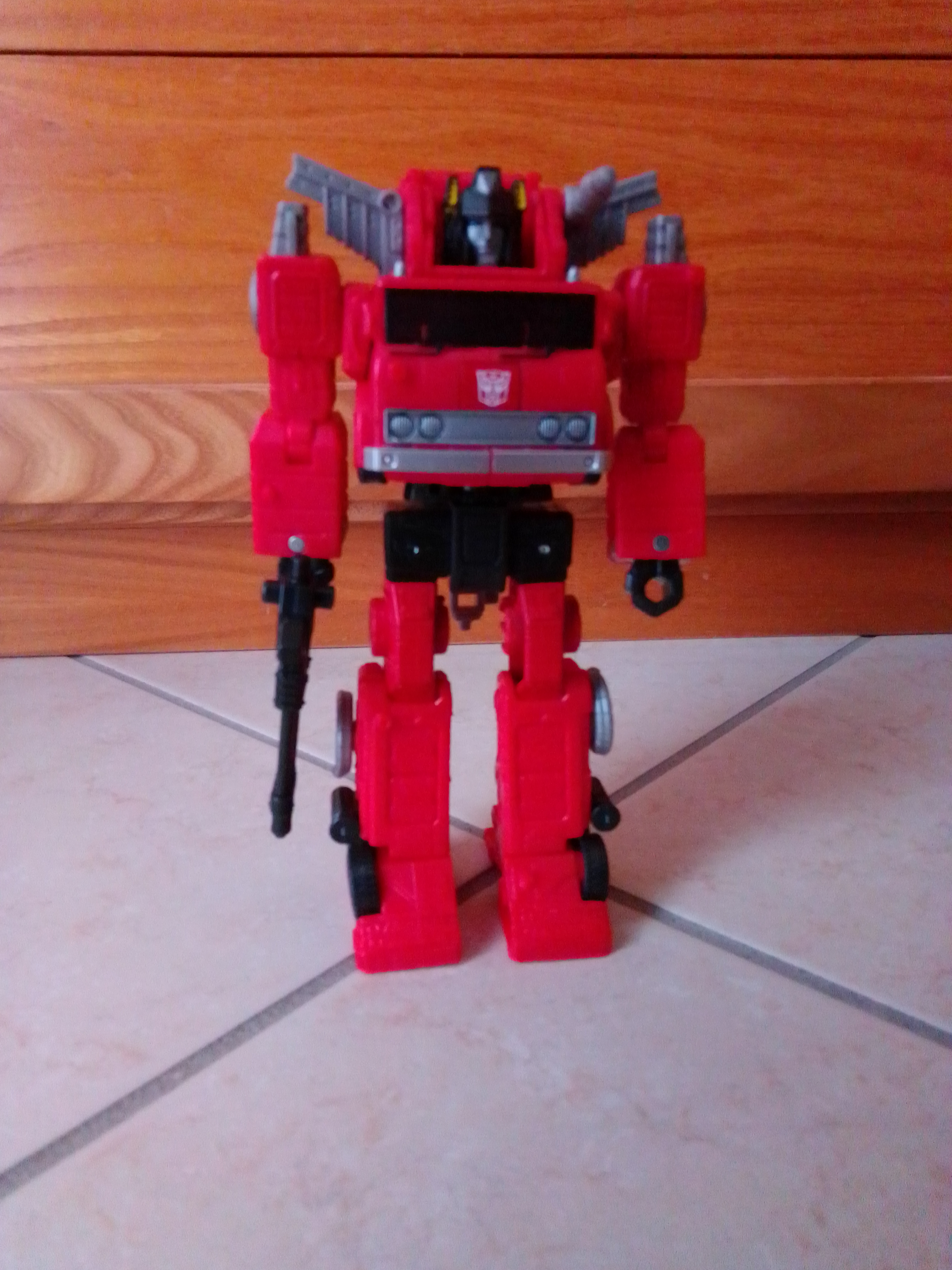 Transformers Kingdom WFC-K18 Inferno action figure 17,5 cm