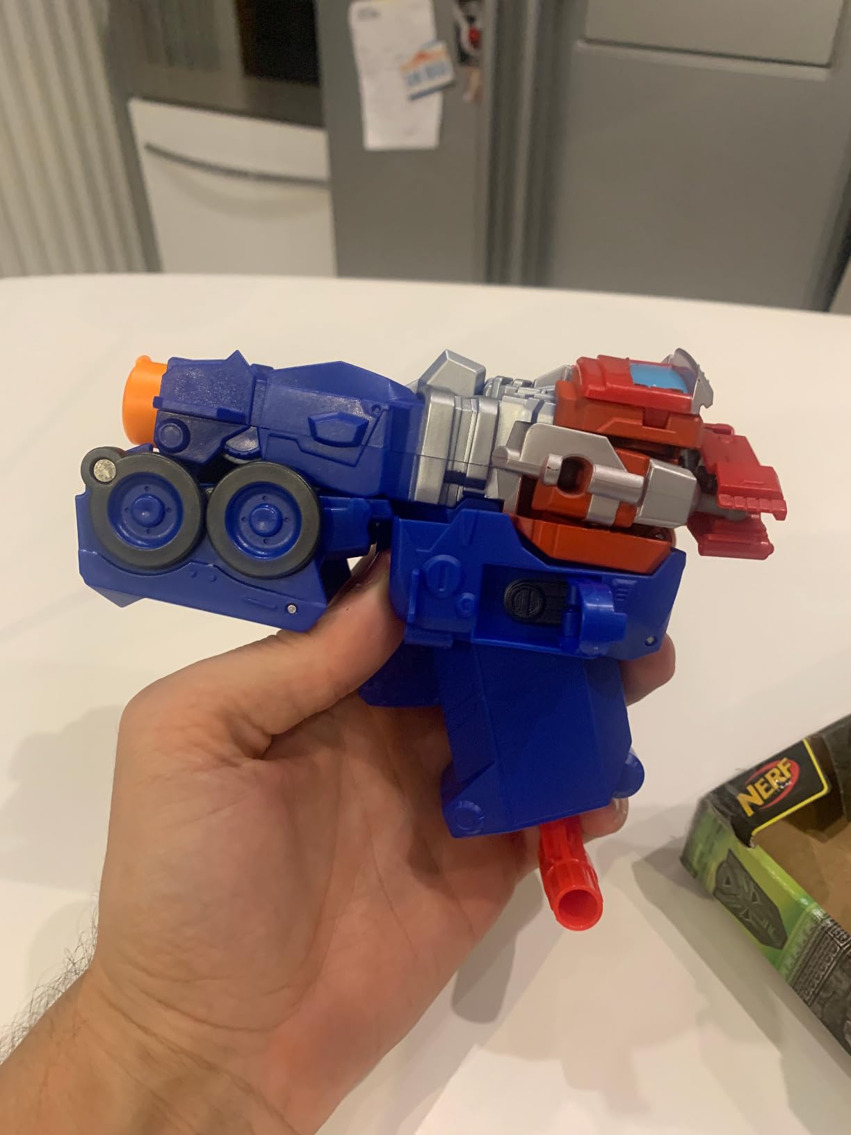 Transformers Costumes Blaster Optimus Prime 2 in 1 17,5 cm Nerf