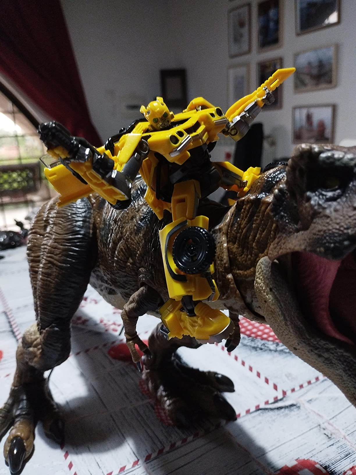 Transformers Studio Series Bumblebee 100 action figure Deluxe 11 cm Camaro
