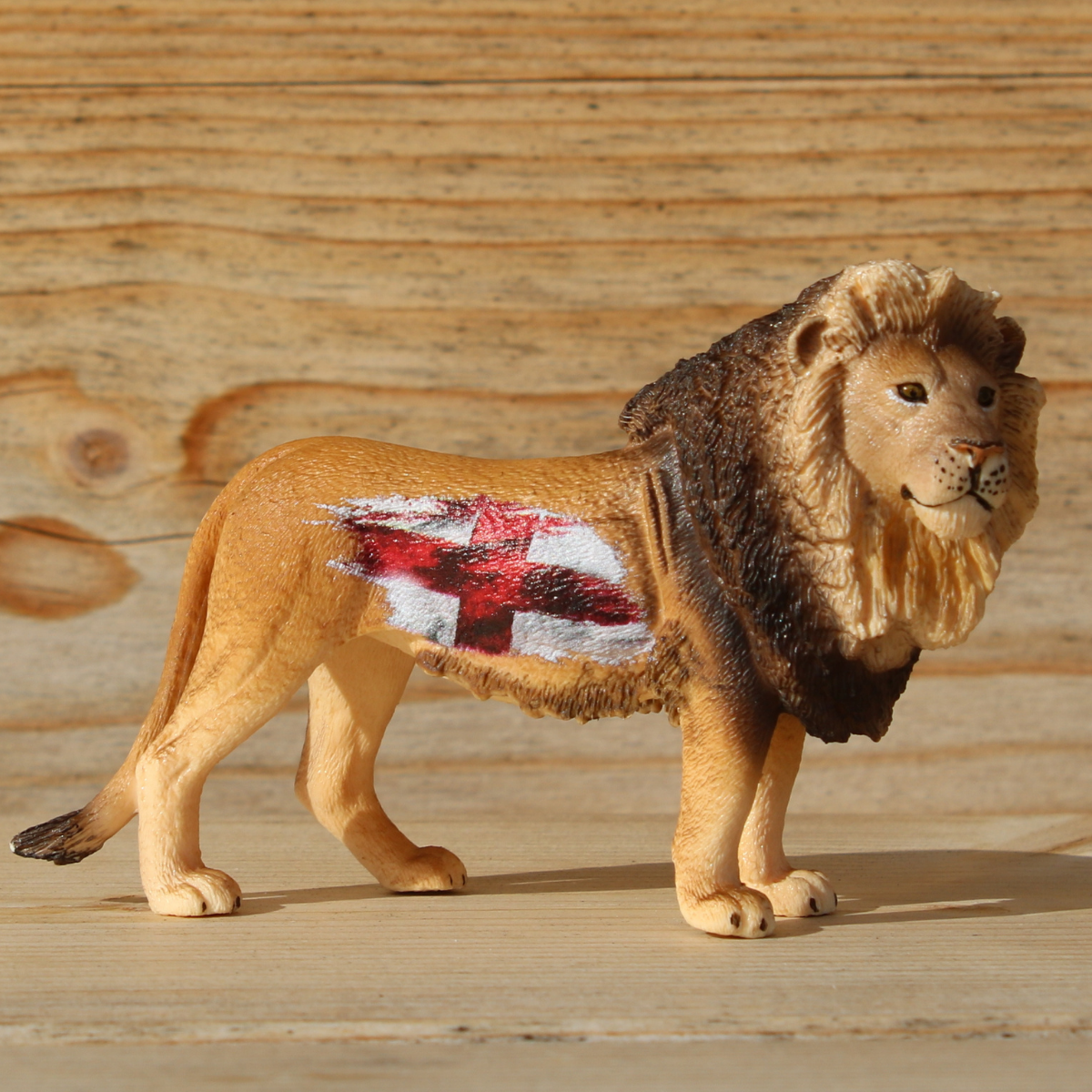 Schleich Wild Life Lion England statuina leone bianco rosso