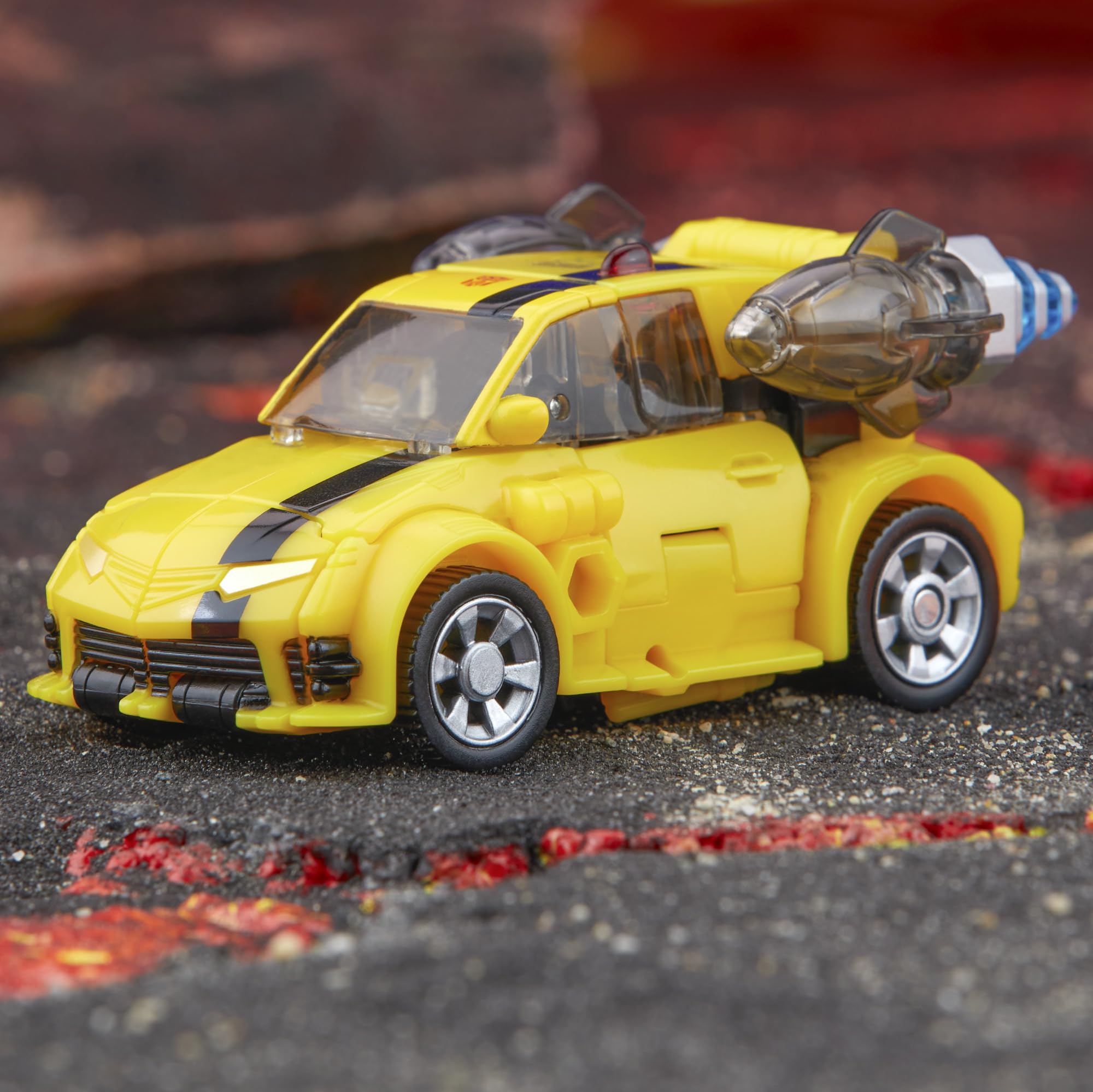 Transformers Legacy Bumblebee Action Figure 14 cm Animated
