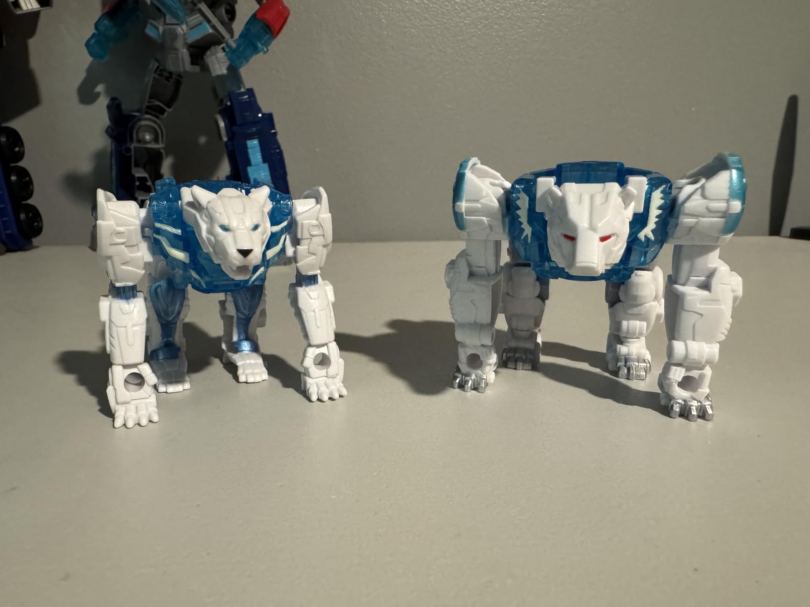 Transformers Cyberworld Cheetor Energon Surge 10 cm bestia