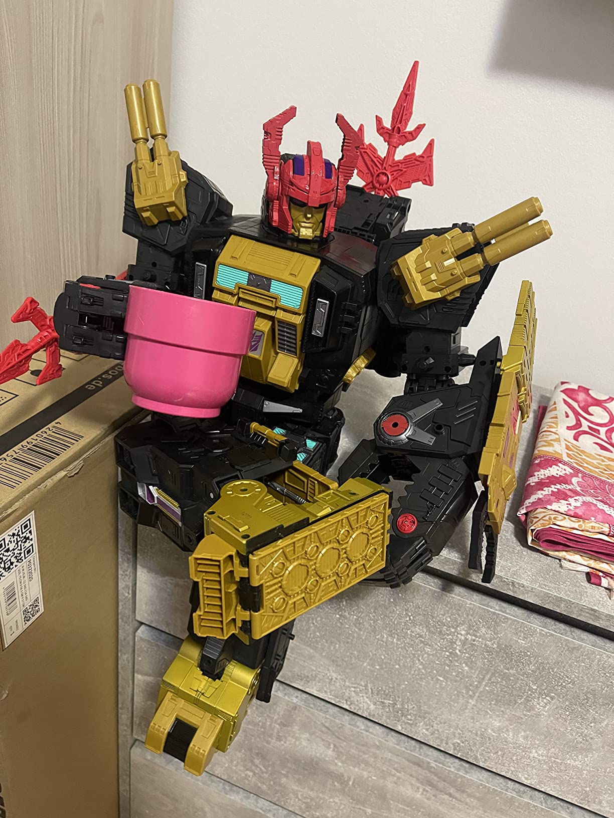 Transformers Generations Selects Black Zarak action figure 53,3 cm